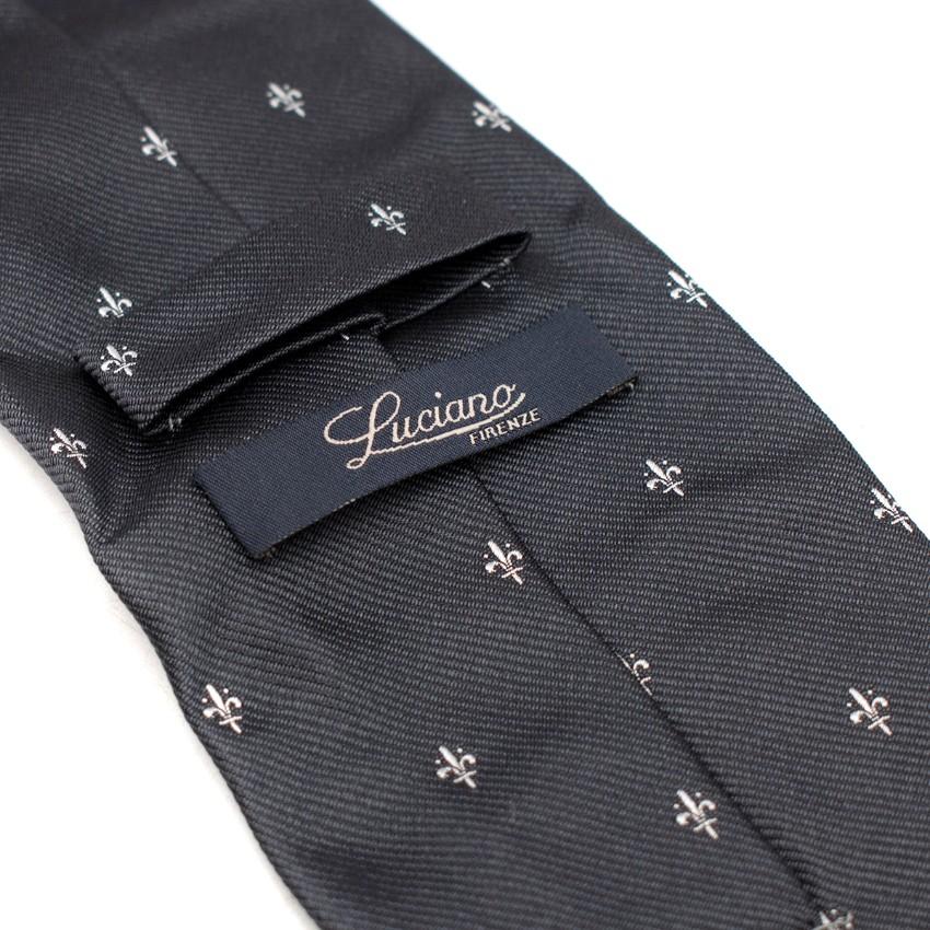 Luciano Firenze Steel Grey Fleur de Lis Silk Twill Tie