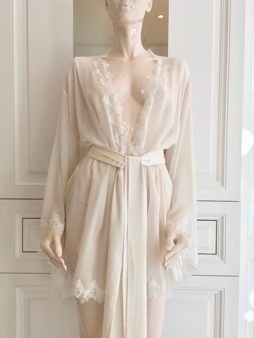 Lucile Couture Ivory Pure Silk & Leavers Lace Bridal Robe