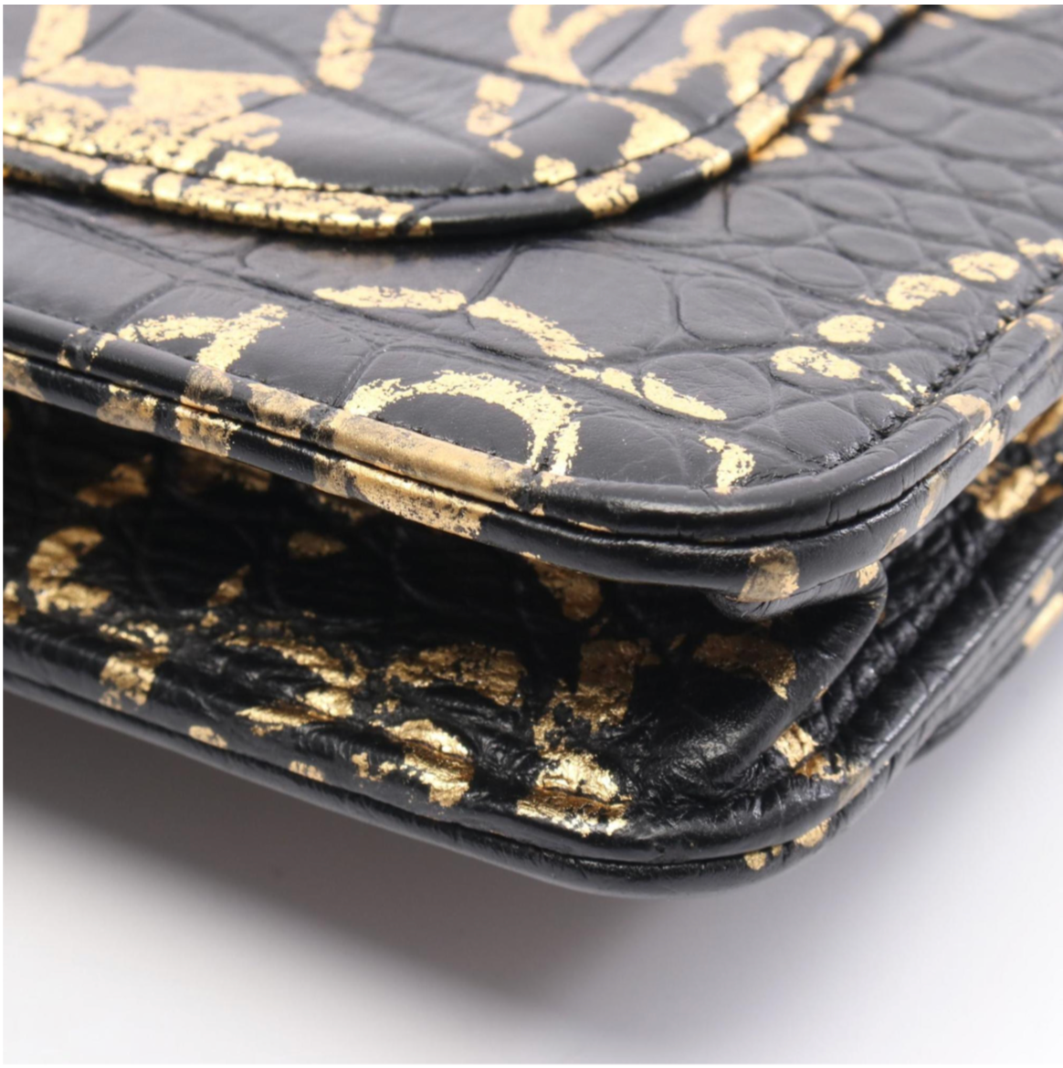 Chanel Pre-Fall 2019 Crocodile Embossed Calfskin Black and Gold Graffiti Bag with Gold Chain