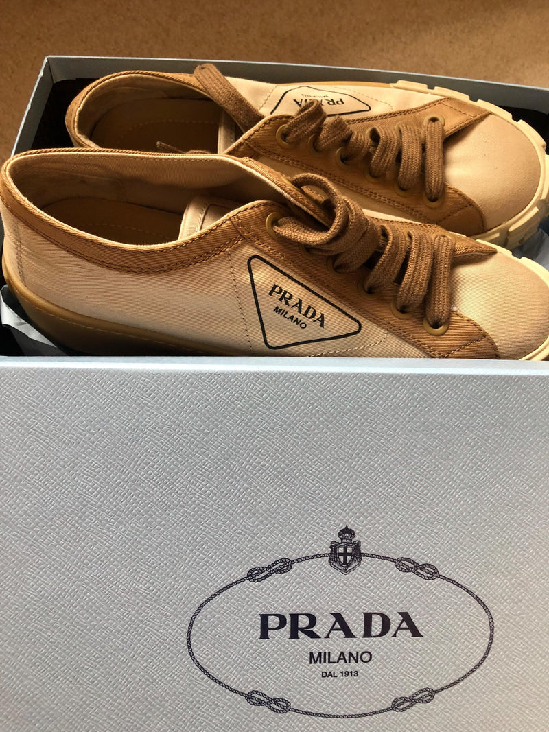 Wheel Canvas Corda Khaki Low Top Sneakers