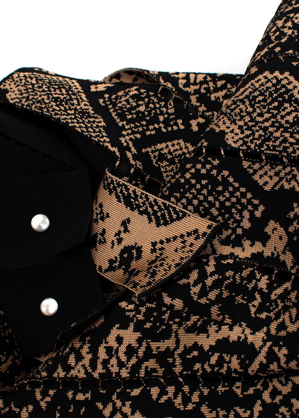Snake Intarsia Knit Pendant Hem Skirt