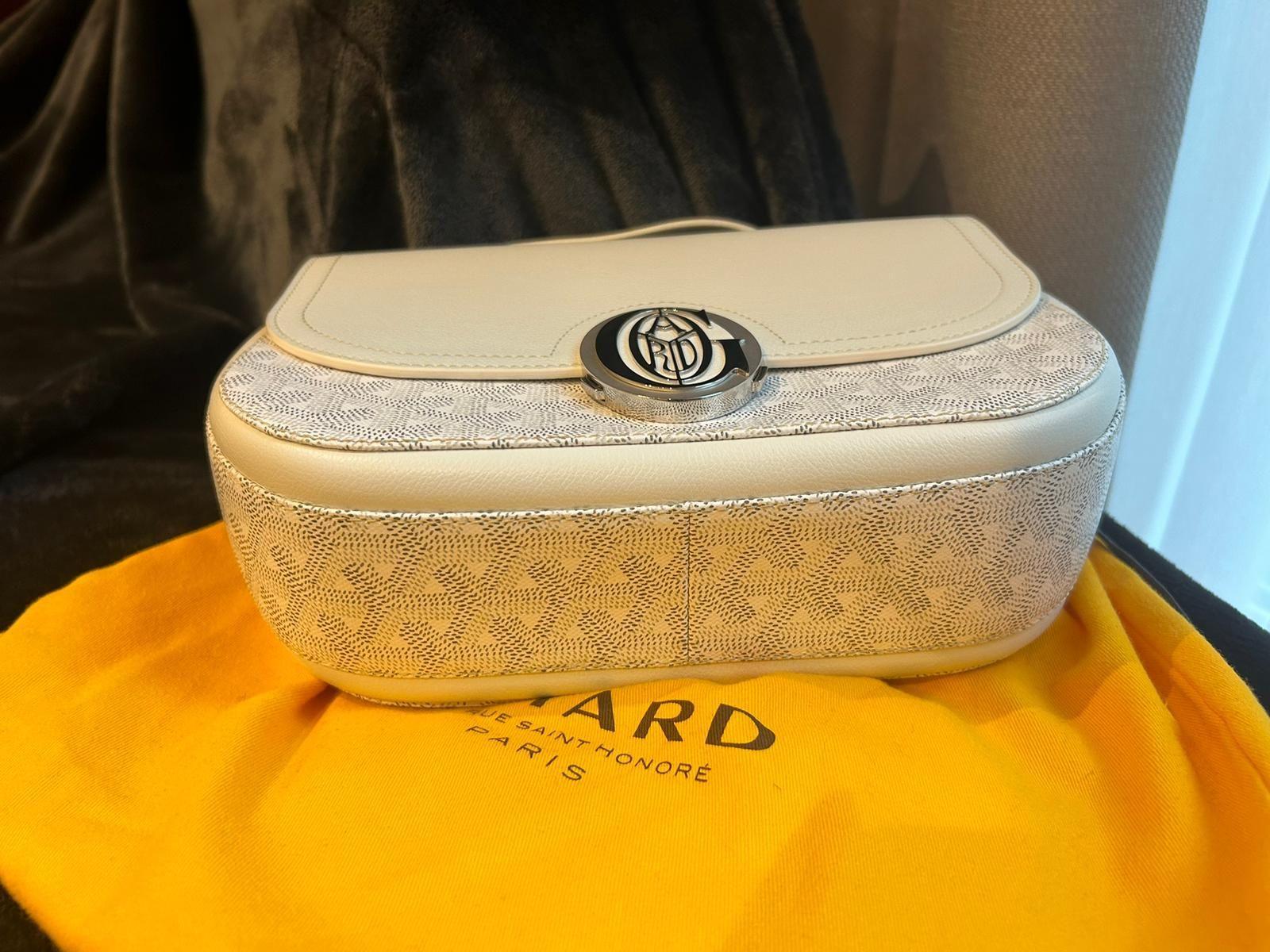 White Canvas & Chevroches Calfskin Yellow Tavenay Suede
