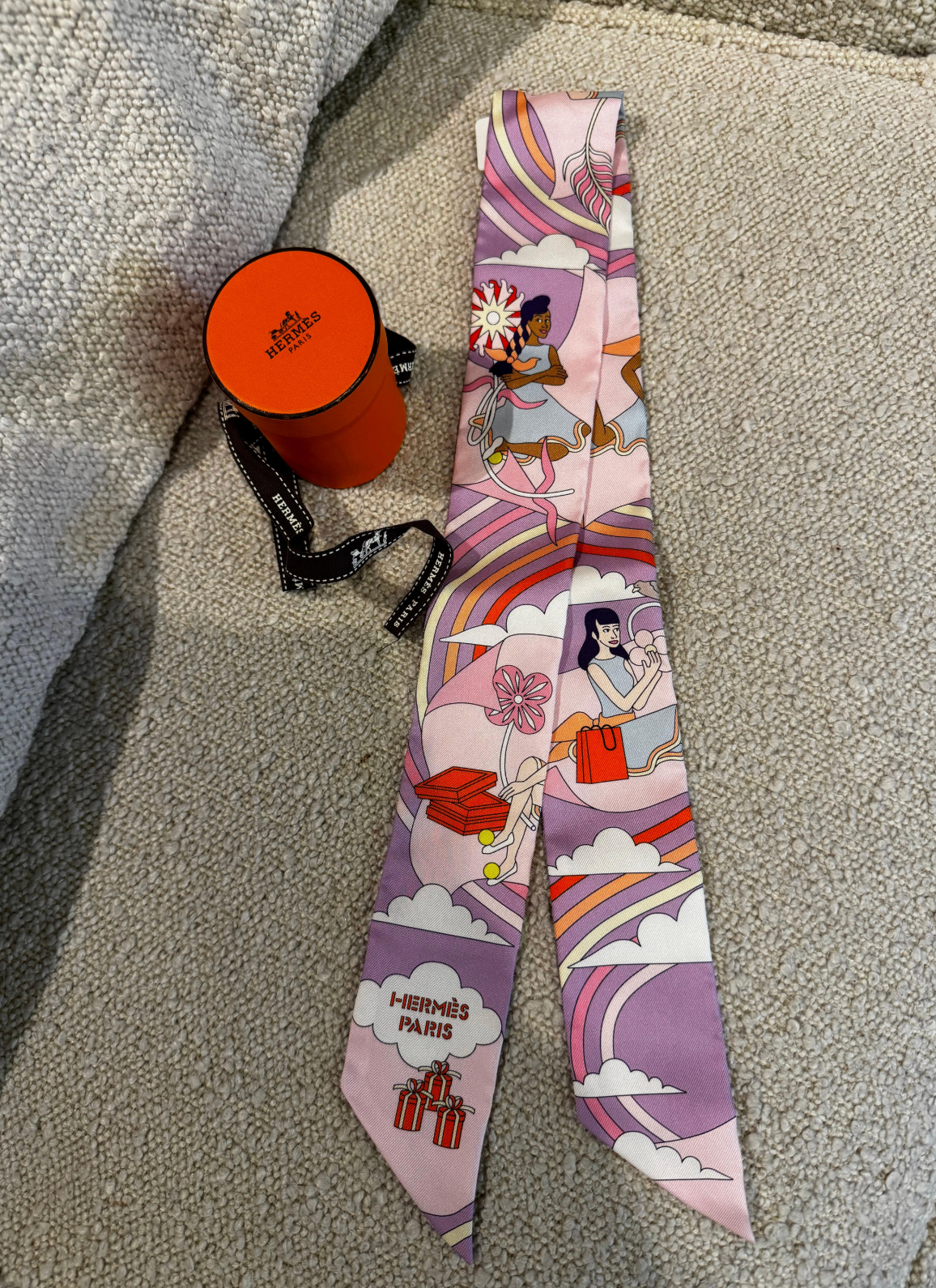 Hermes Carres Volants Silk Twilly Scarf