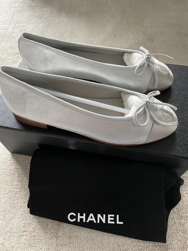 Chanel Sparkly Silver Classic Ballerinas