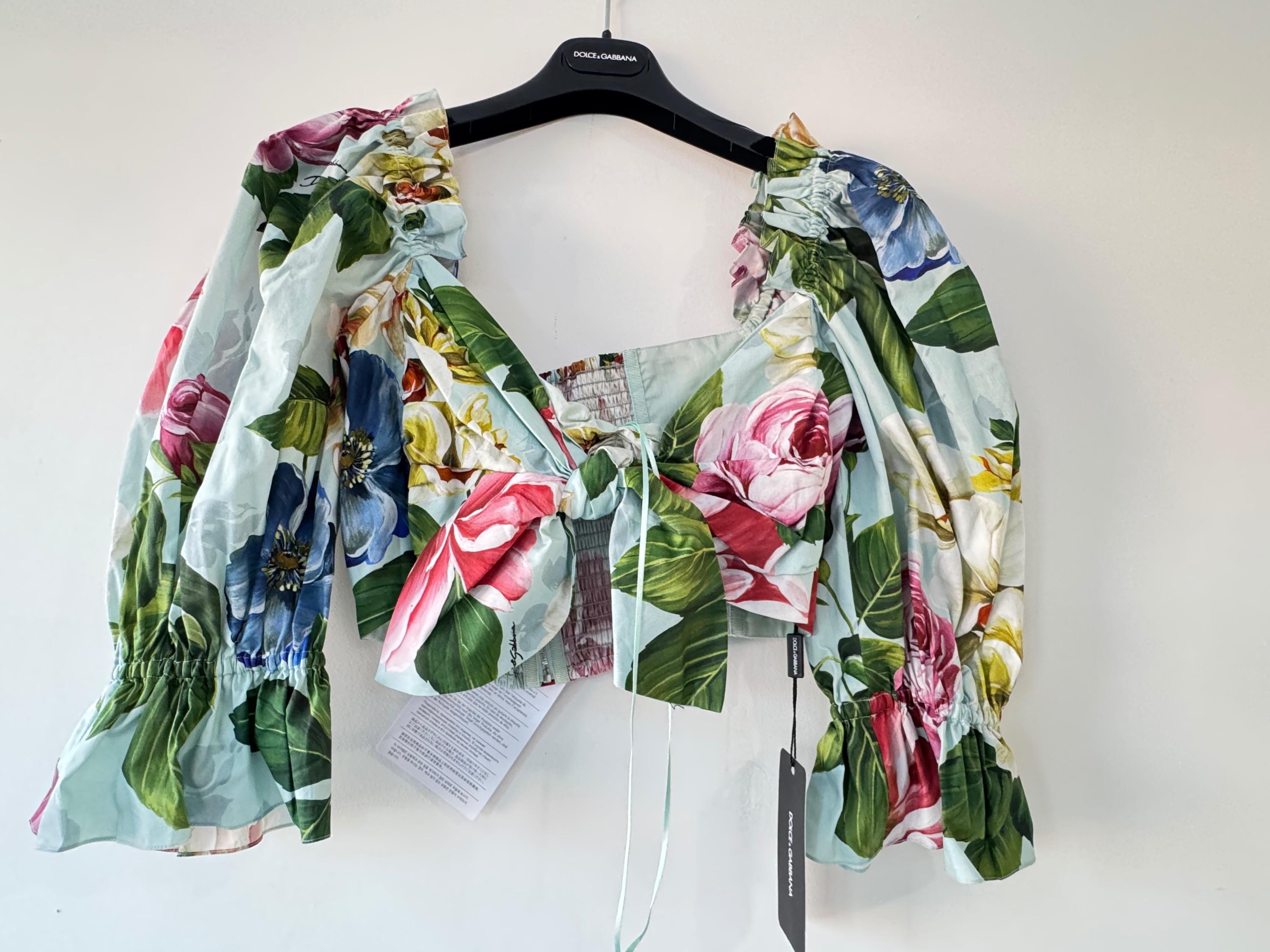Floral Cropped Puff Sleeve Blouse