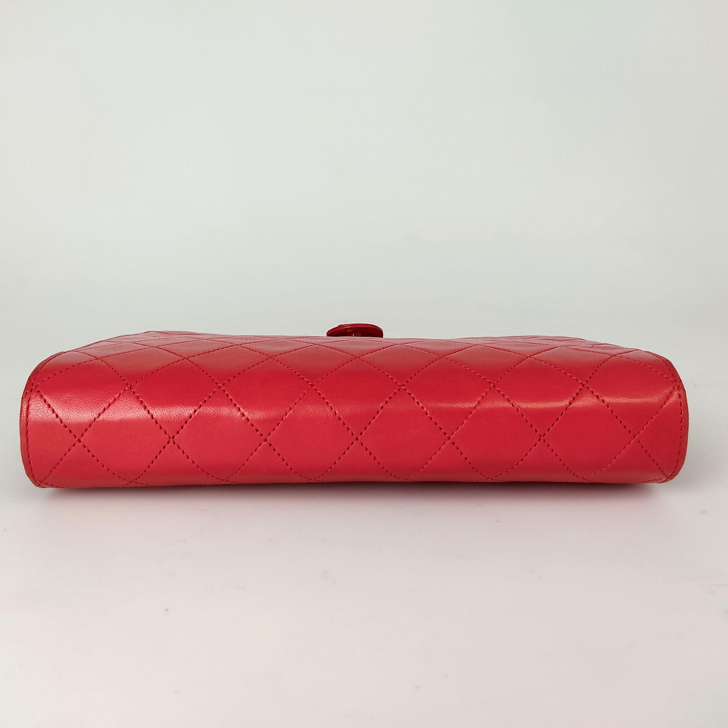 Vintage red leather quilted bag