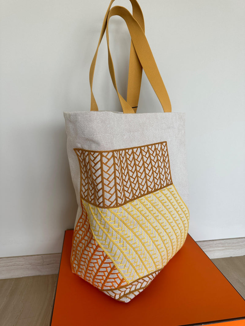 Hermes Poisson Natte Canvas Beach Tote Bag