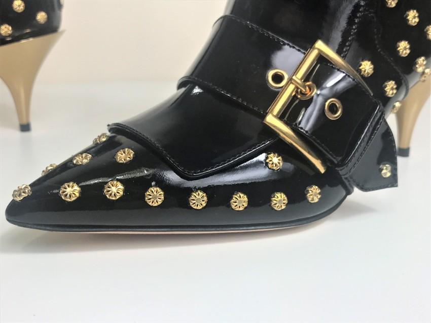 Alexander McQueen Studded Kitten-Heel Pointed Bootie