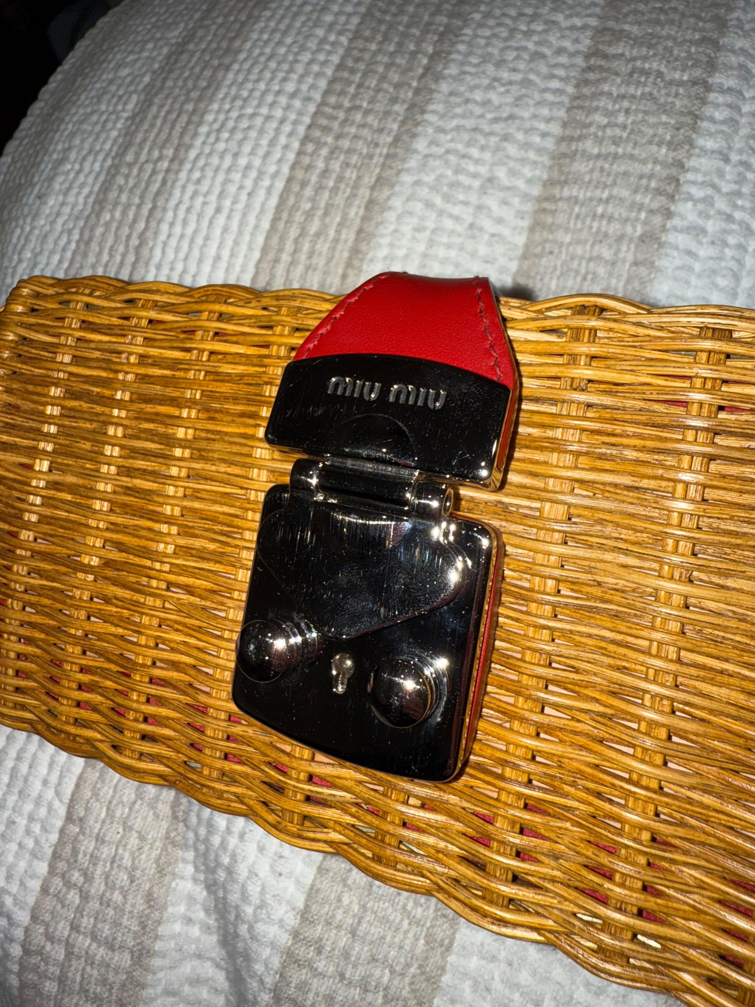 Miu Miu Raffia Clutch - NO STRAP