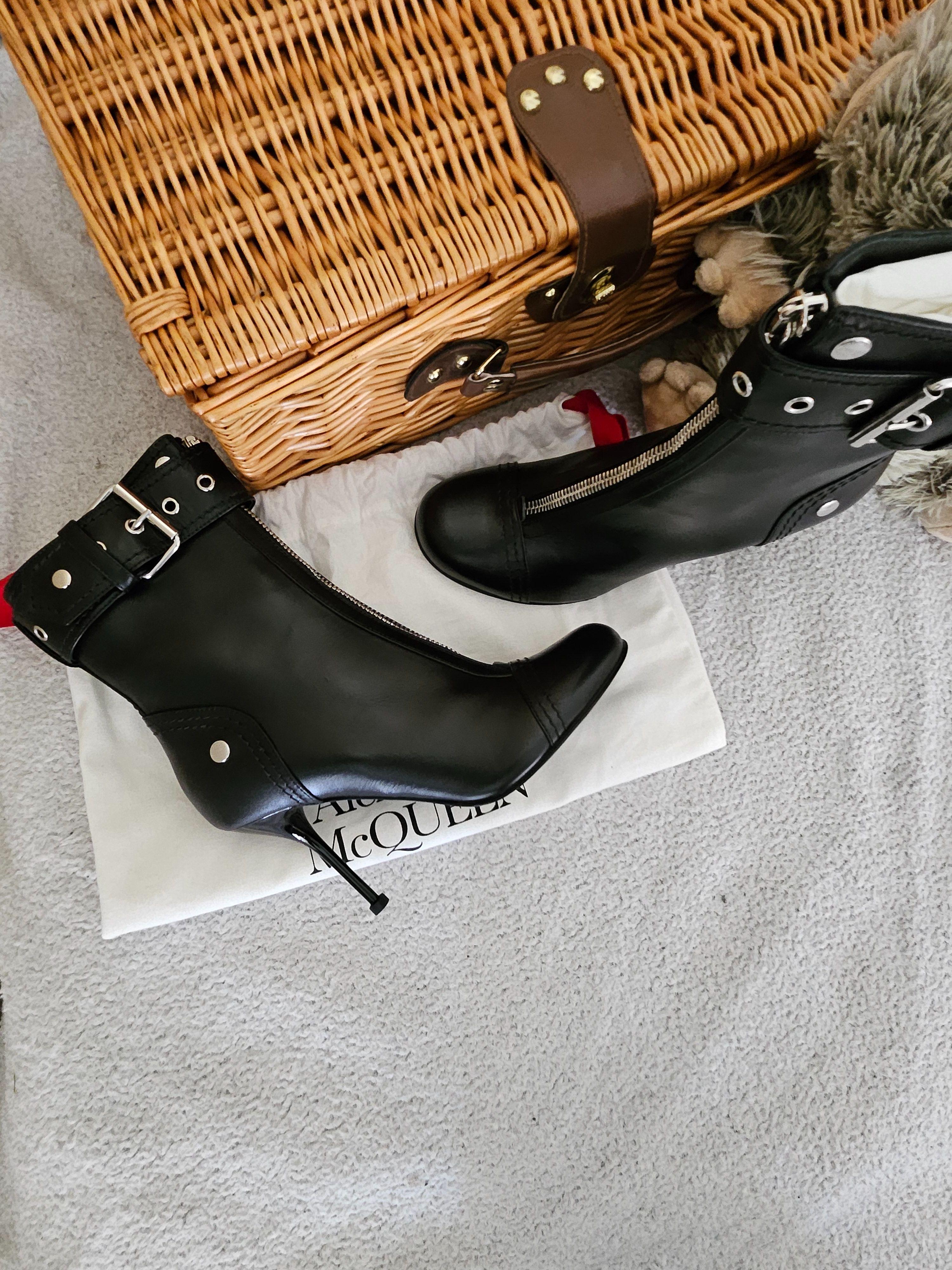 Alexander McQueen Black Buckle Heeled Ankle  Boots