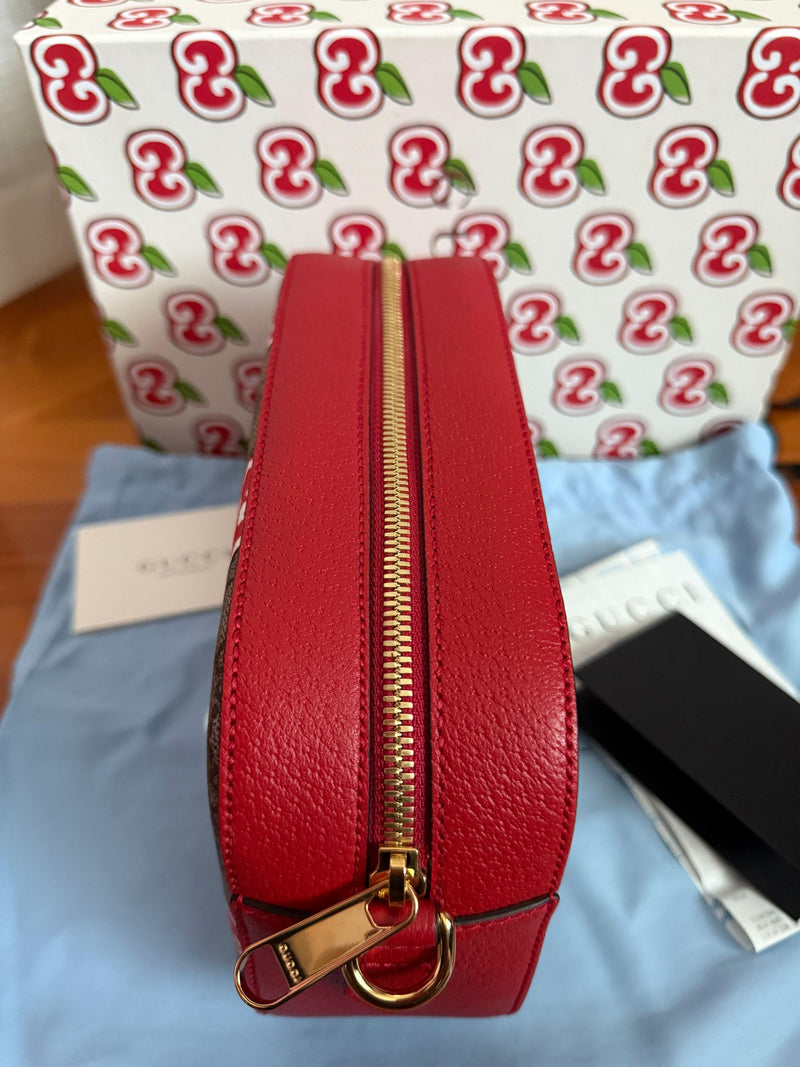 Gucci GG Supreme Cherry Crossbody Bag