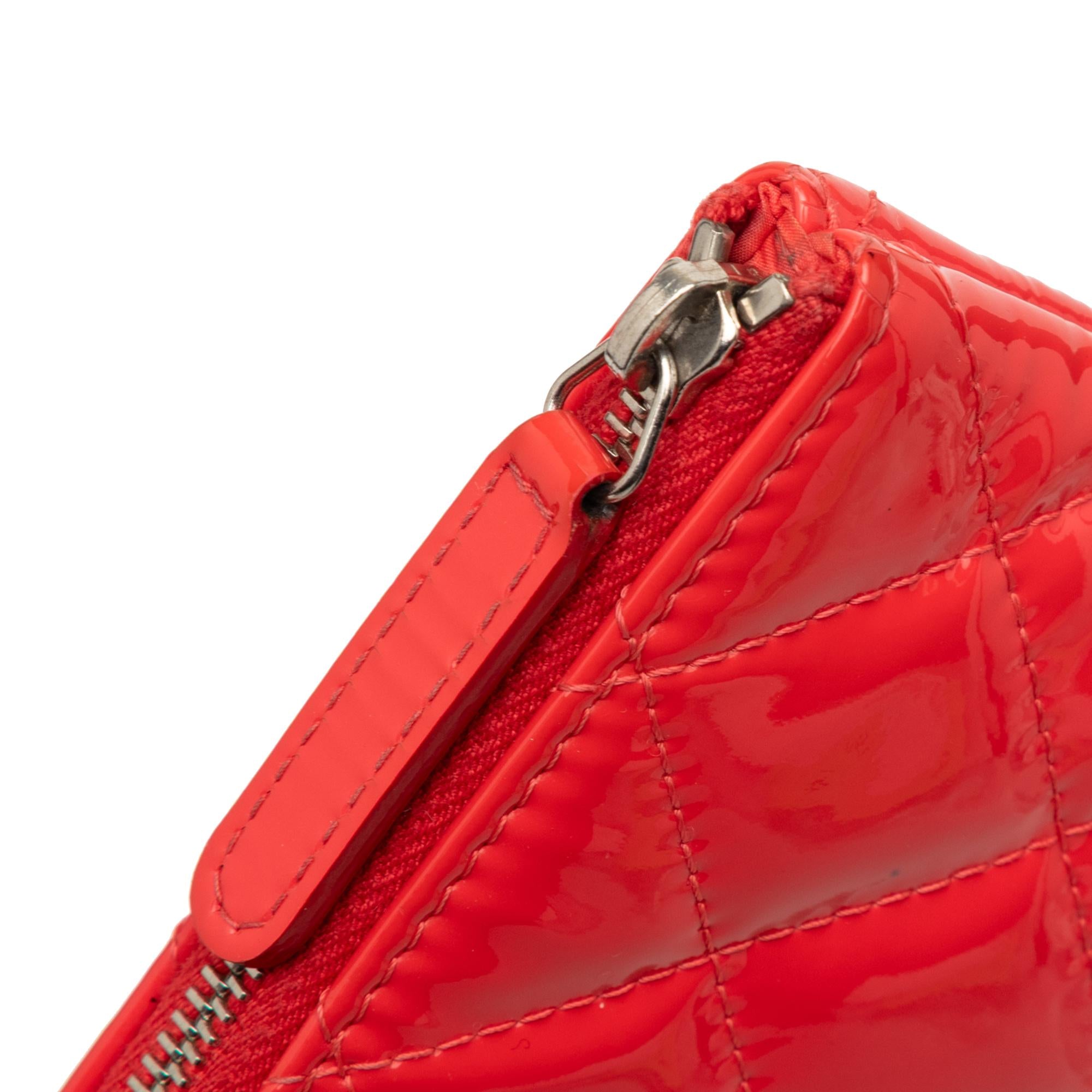 Chanel Red Medium Patent Quilted Cosmetic Case