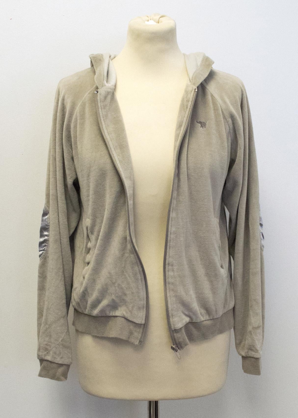 La Fiancee D'arthur beige velvet hoodie