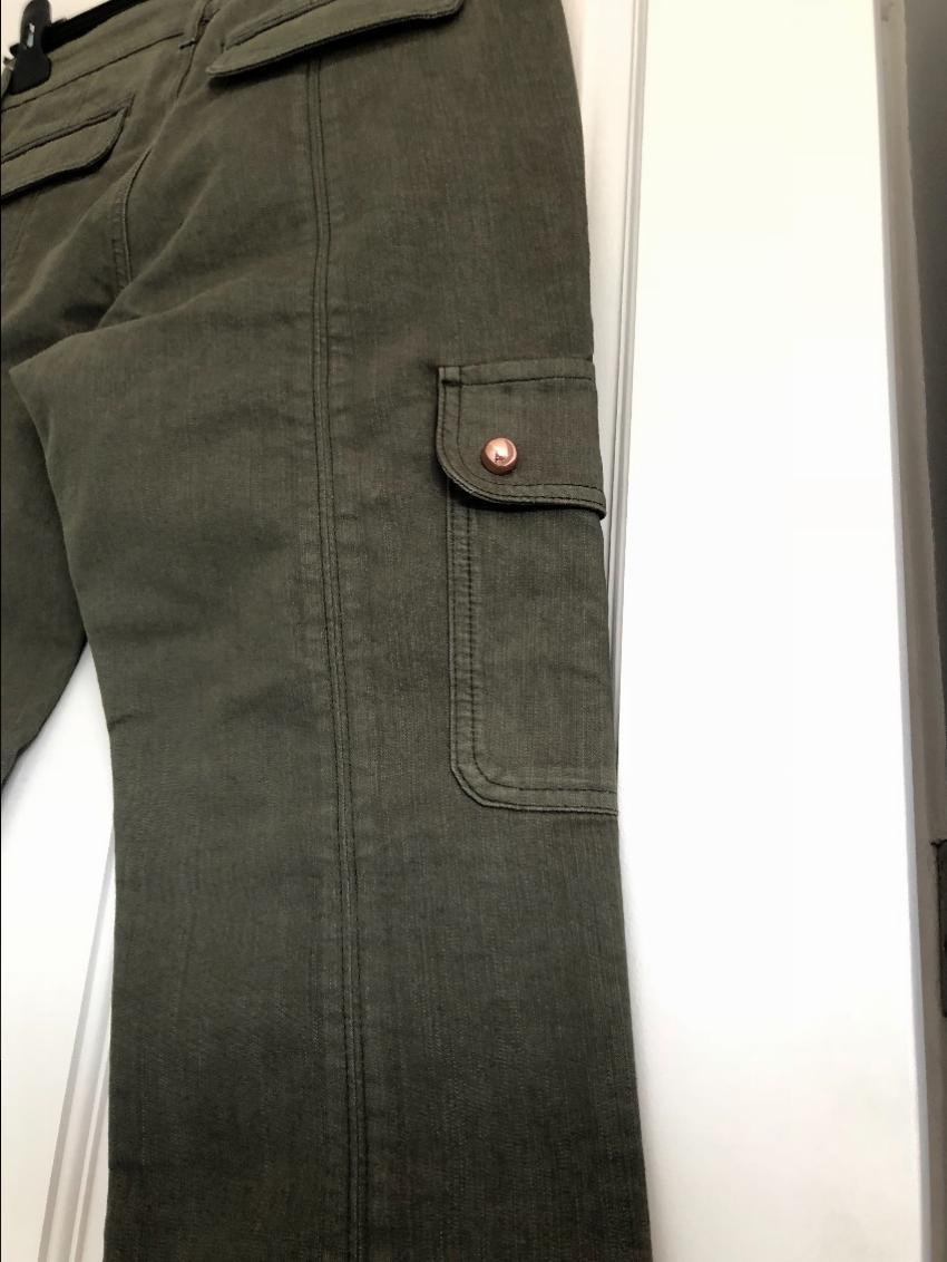 Escada Cropped Khaki Jeans