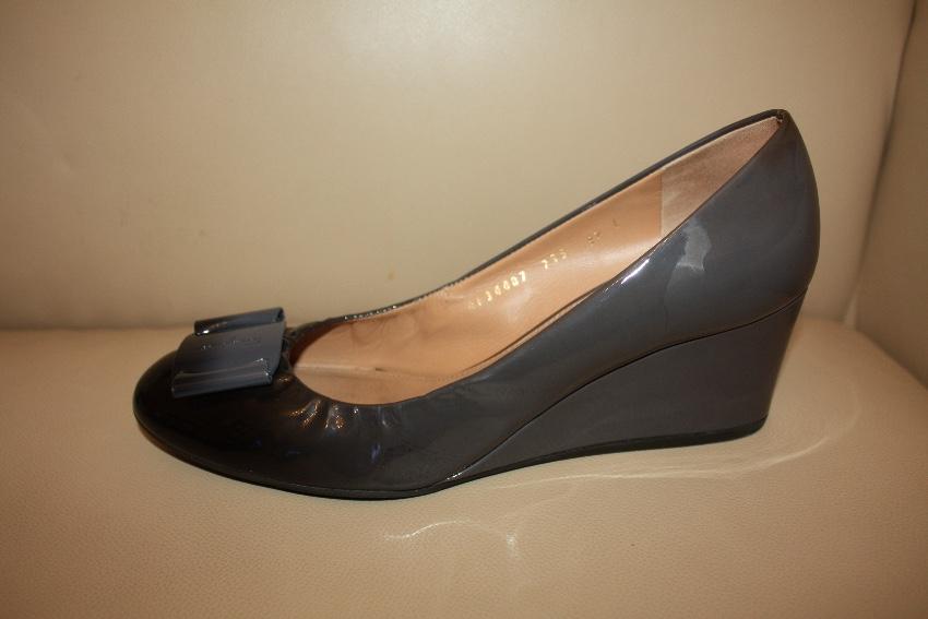 Salvatore Ferragamo Ombre Wedge Pumps