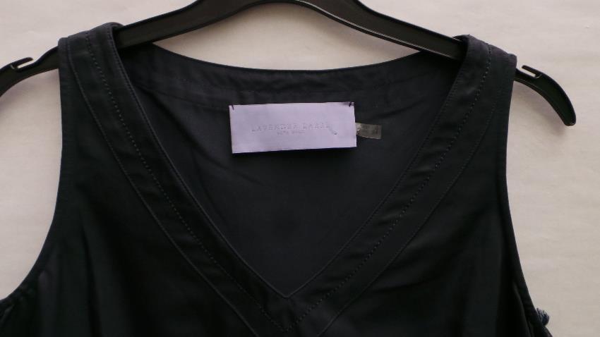 Vera Wang Lavender Label Navy Top