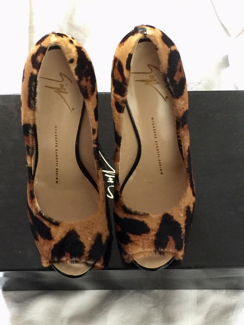 Giuseppe Zanotti Pony Hair Leopard Print Peep Toe Pumps