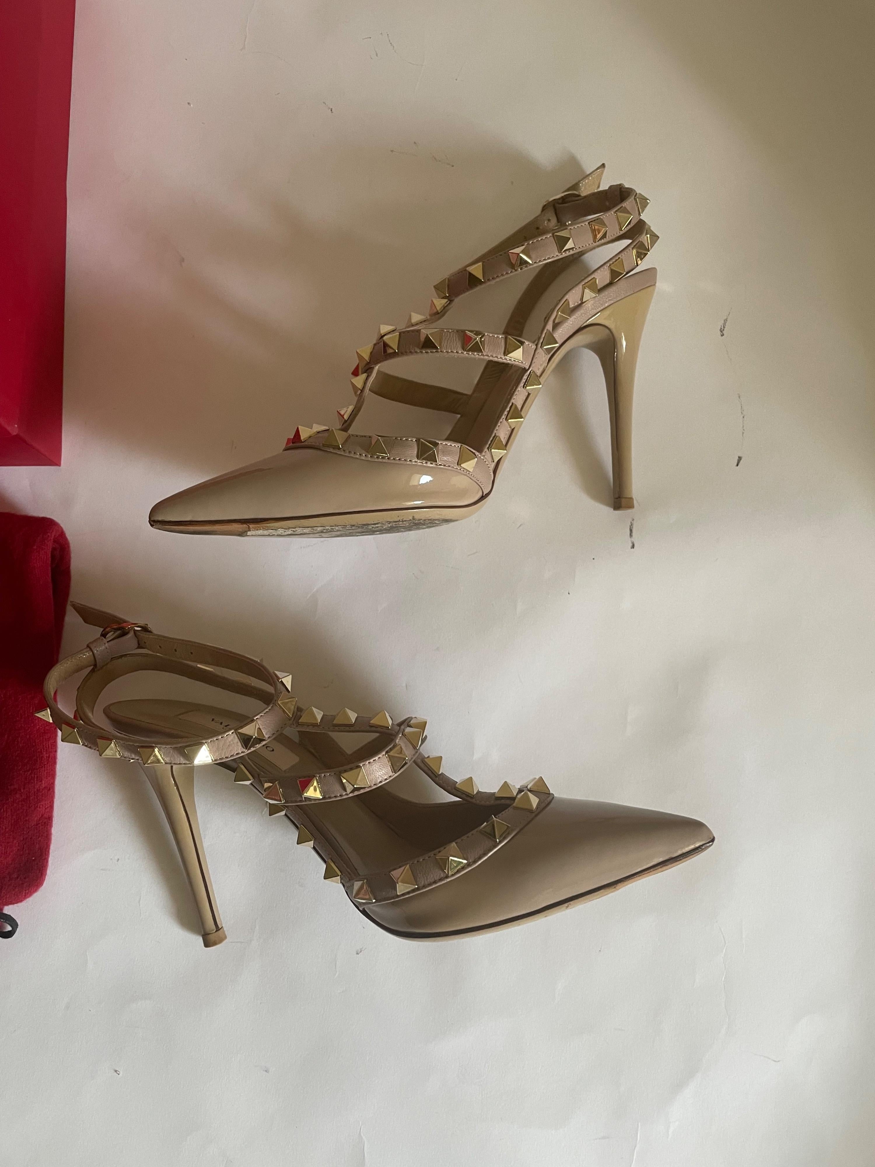 Patent Leather Rockstud Caged 100 Pumps
