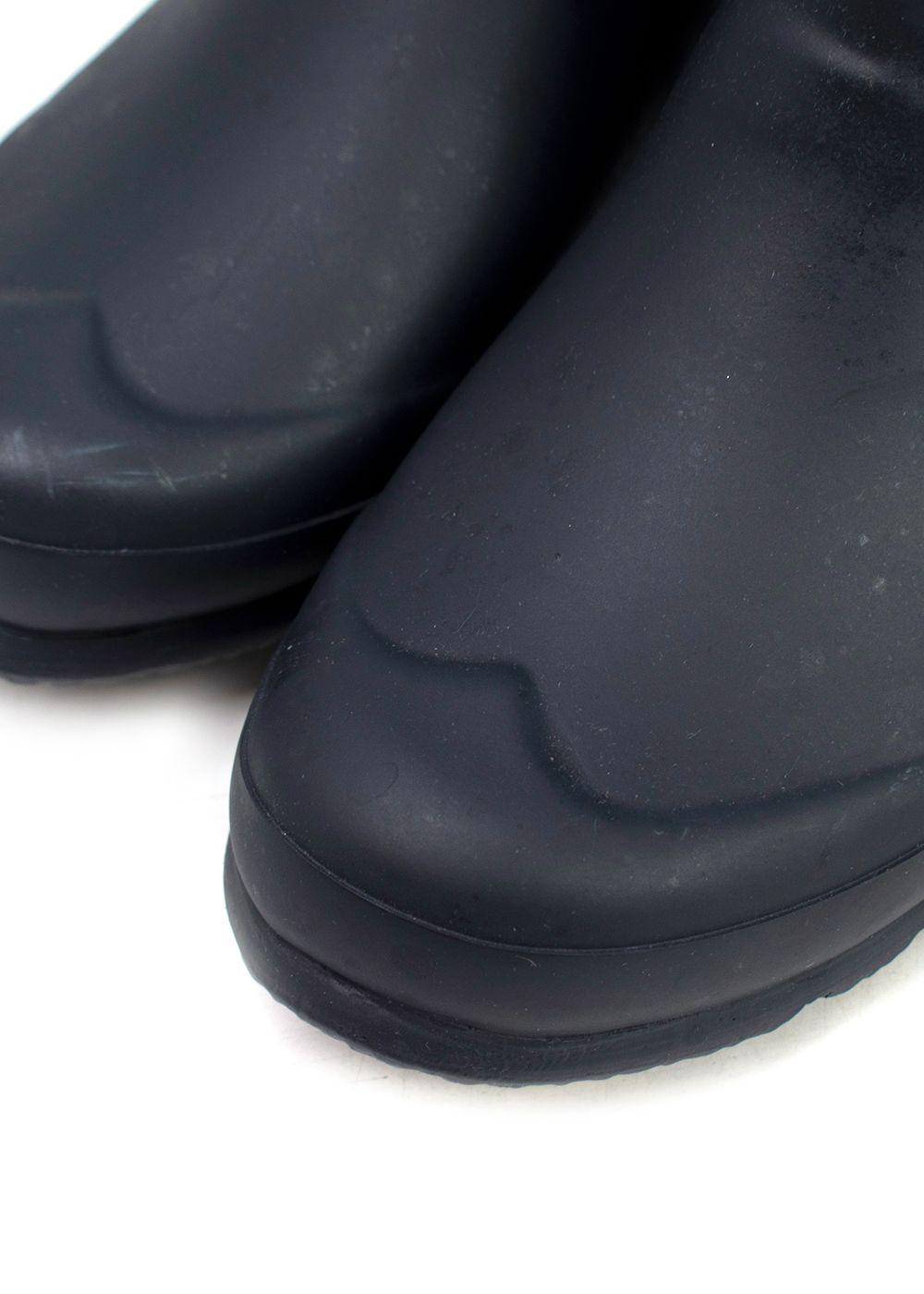Kids Size 33 Carbon Wellington Boots