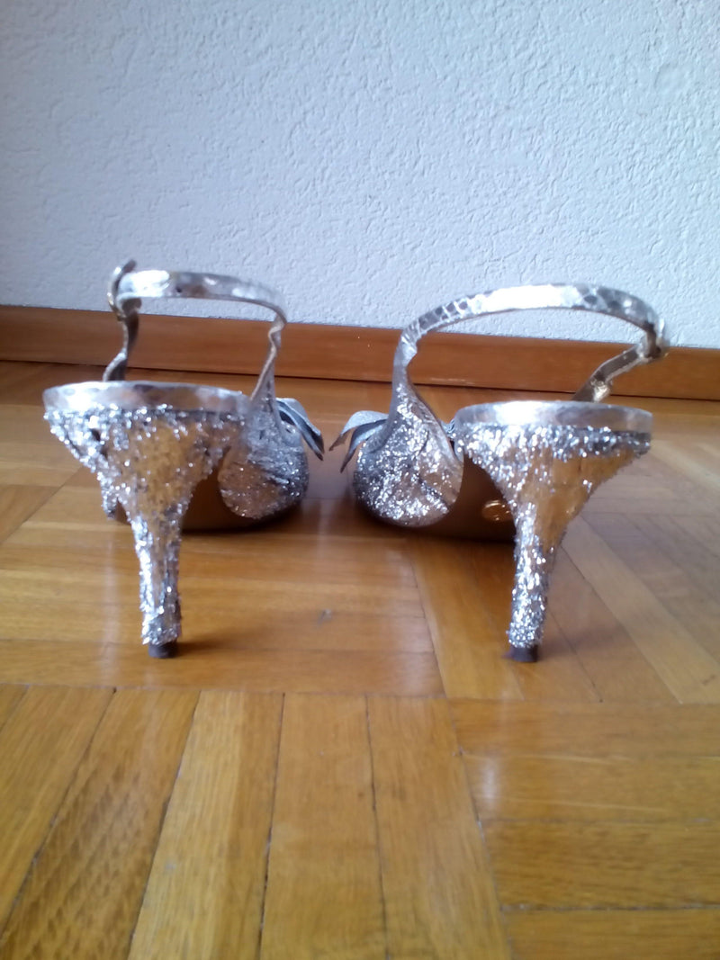 Silver lurex slingback heeled pumps