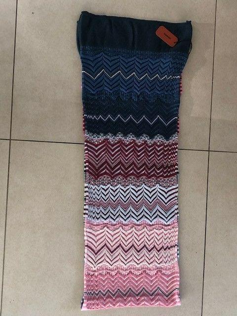 pink & blue zig-zag striped scarf