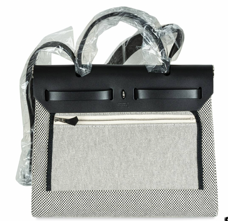 Hermès Ecru Toile / Noir Hunter Herbag Zip 31 Handbag in Quadrille Canvas