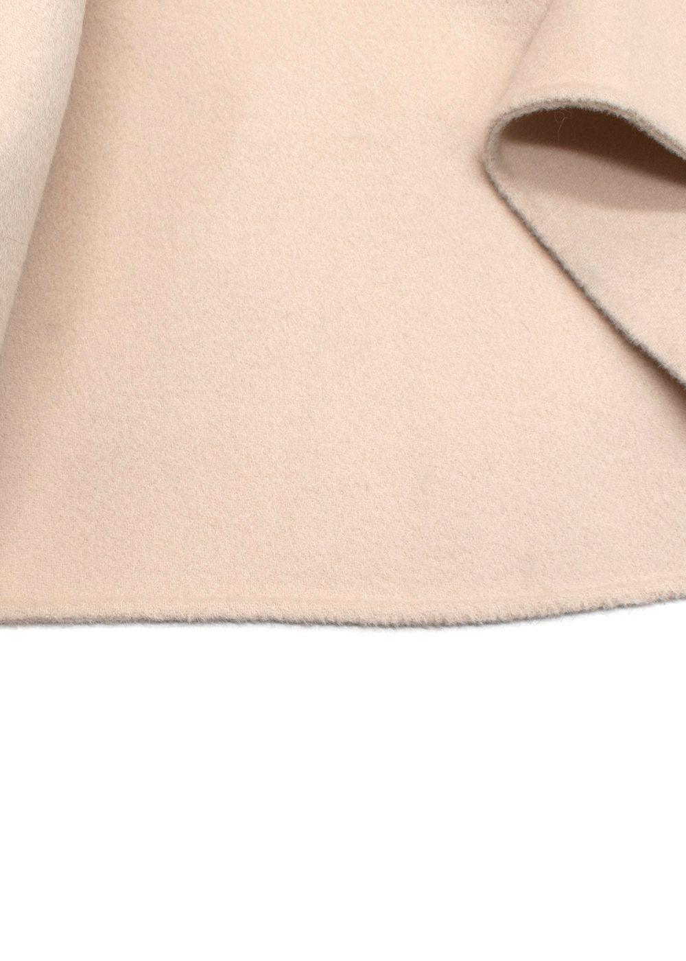 Carolina Herrera Beige Sleeveless Longline Wool Gilet