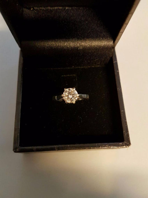 Natural White Diamond