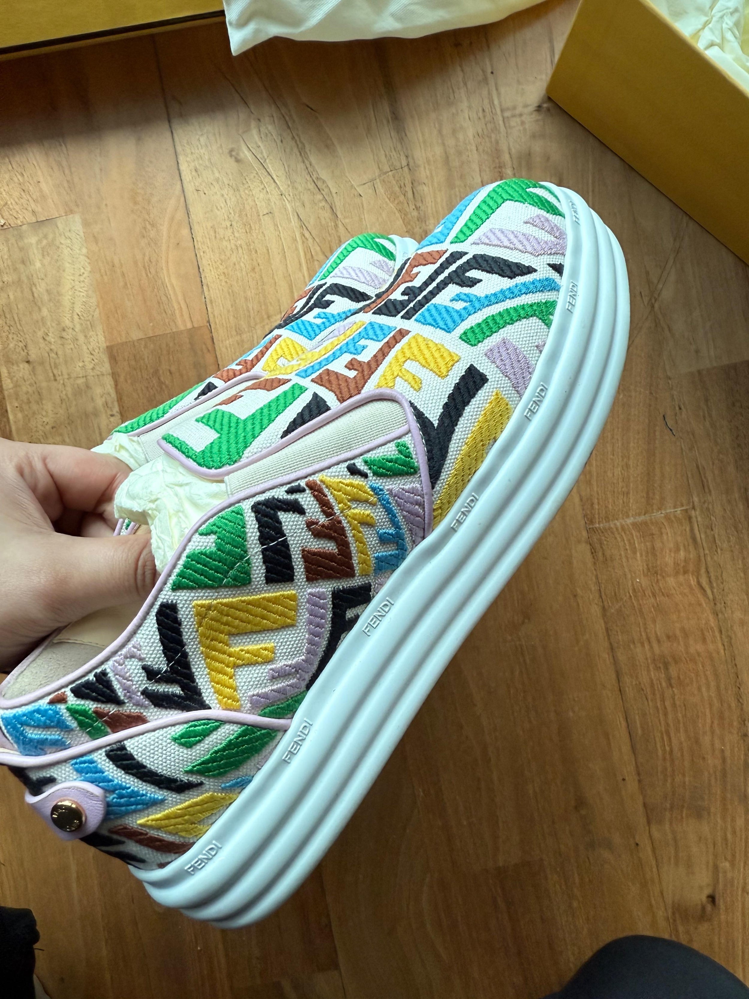 Fendi Slip on Logo Trainers