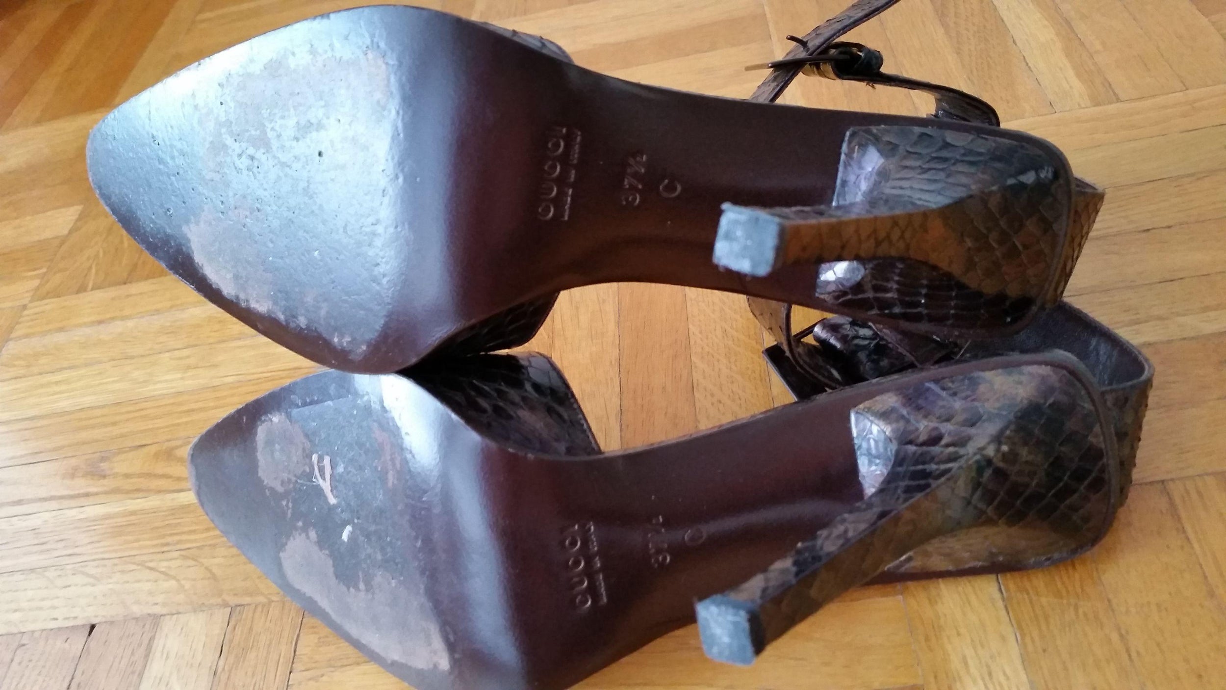 Gucci Snakeskin Decollete Stiletto Heels