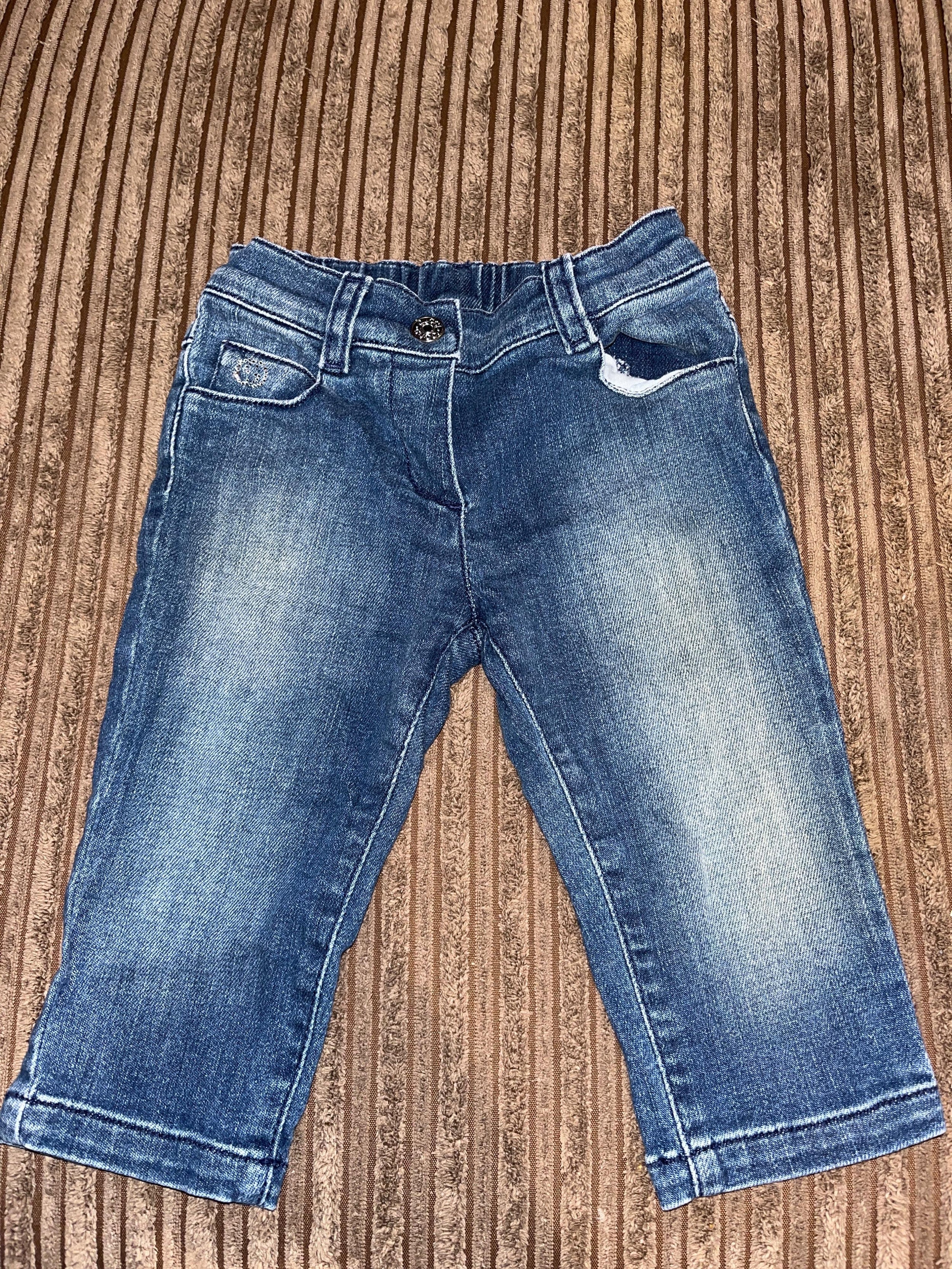 Mid-wash denim jeans