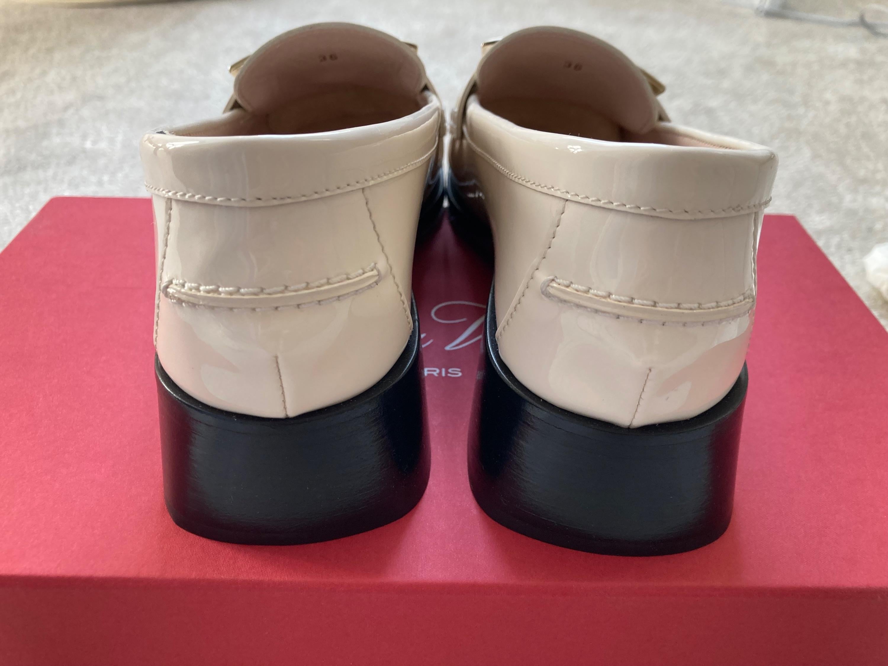 Roger Vivier Preppy Viv Loafer