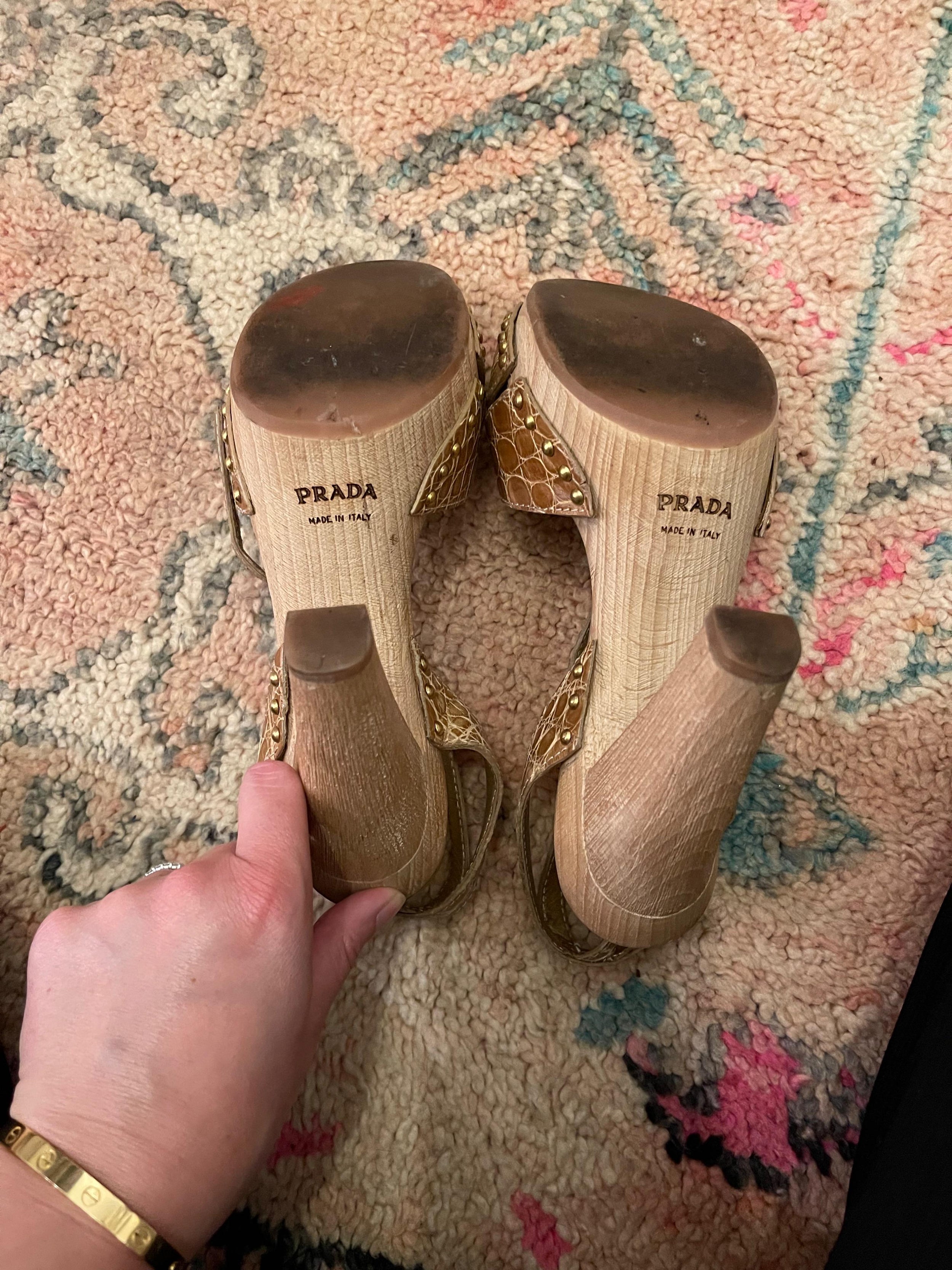 Brown Crocodile Embossed Leather Crossover Wooden Platform Sandals