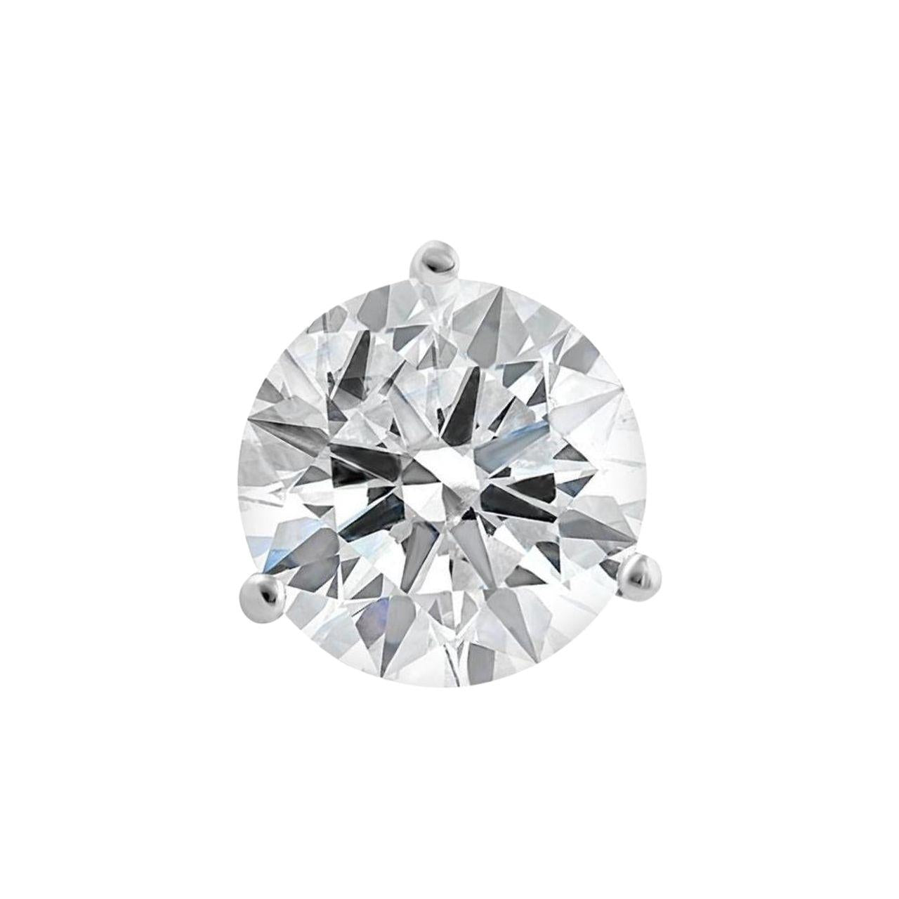 1.15 Carat Fine Labgrown Diamond Stud Earrings set in White Gold