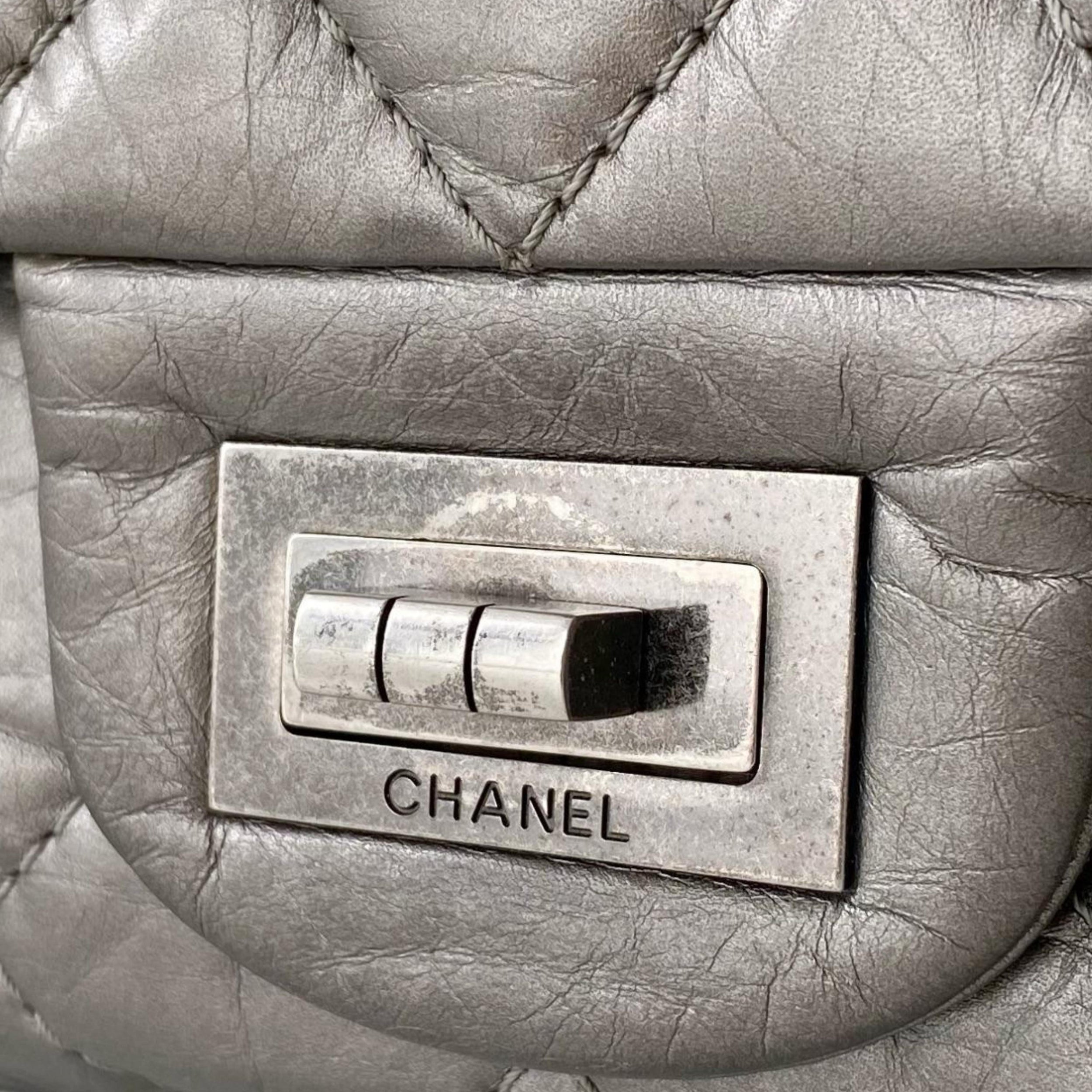 Vintage Silver Aged Leather 2.55 Reissue 227 Bag