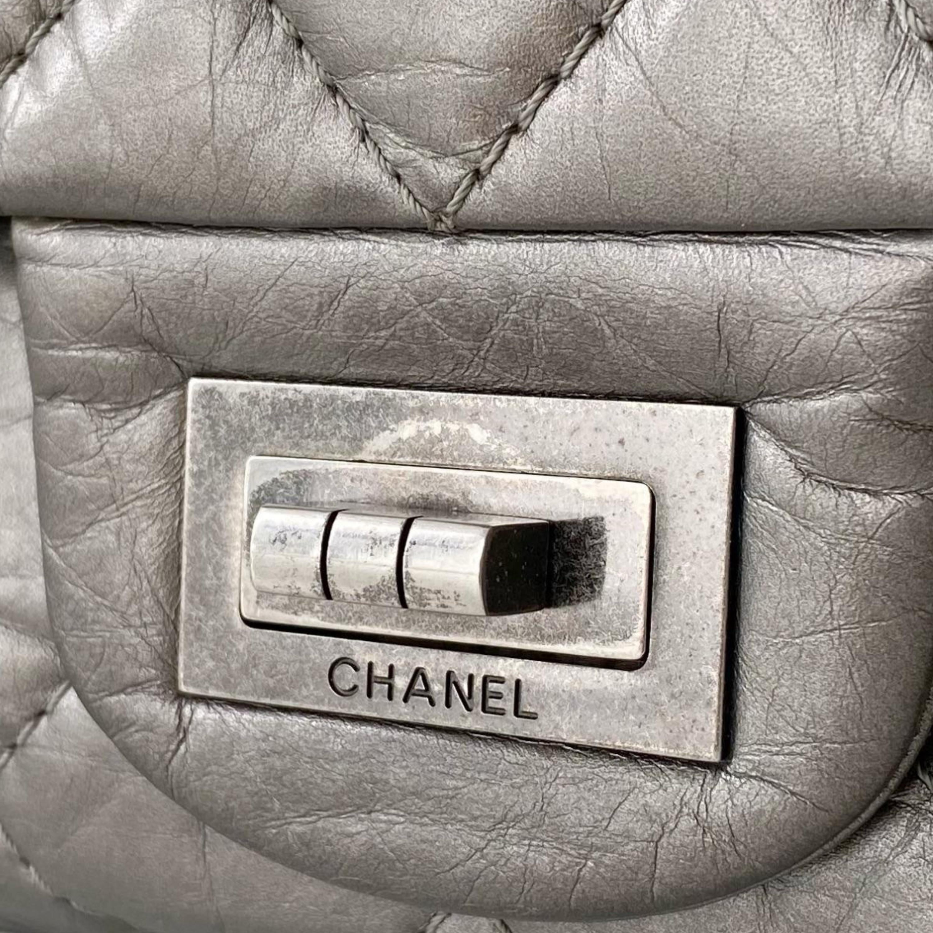 Vintage Silver Aged Leather 2.55 Reissue 227 Bag