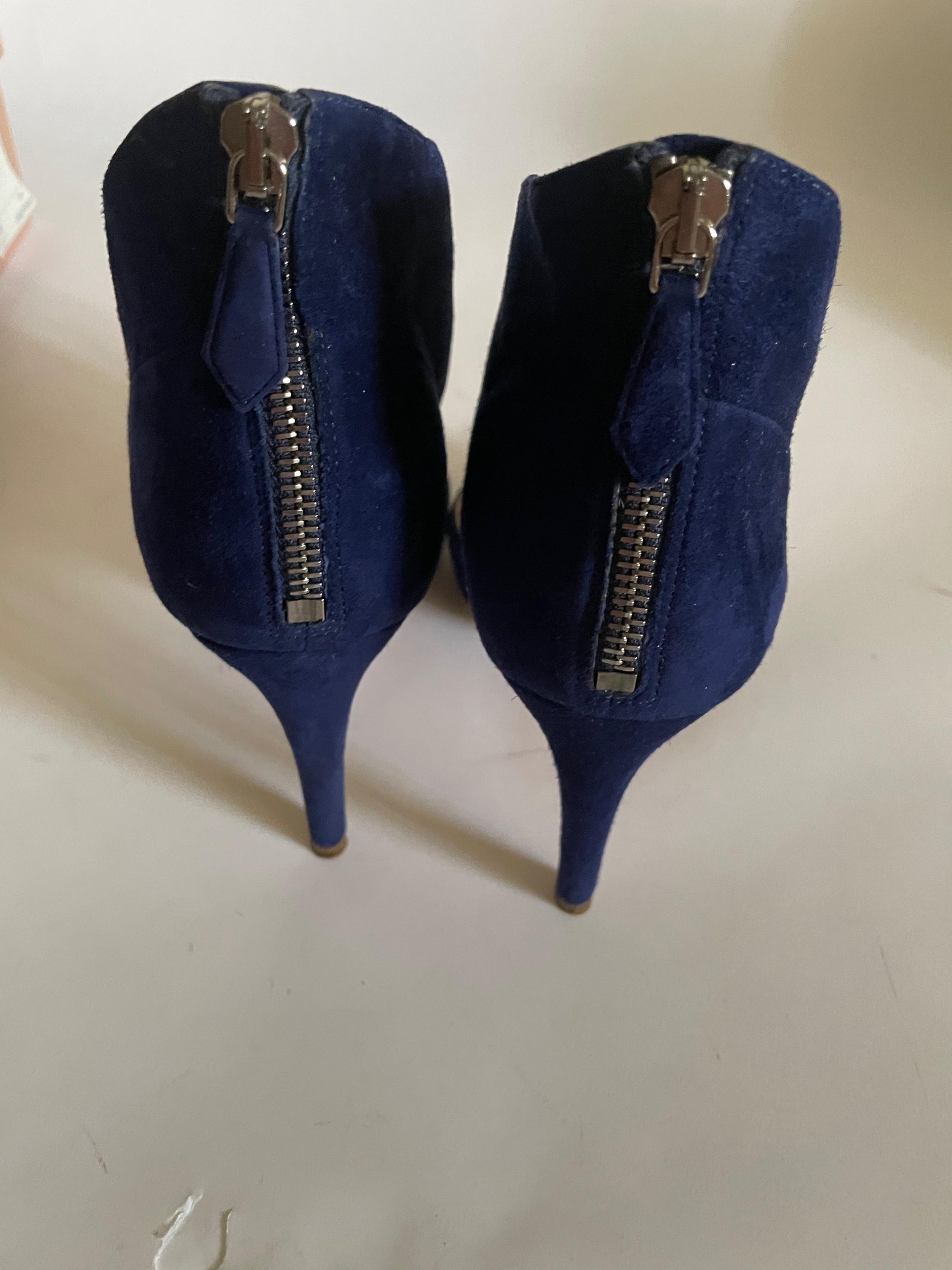 Navy Cutout Suede Pumps