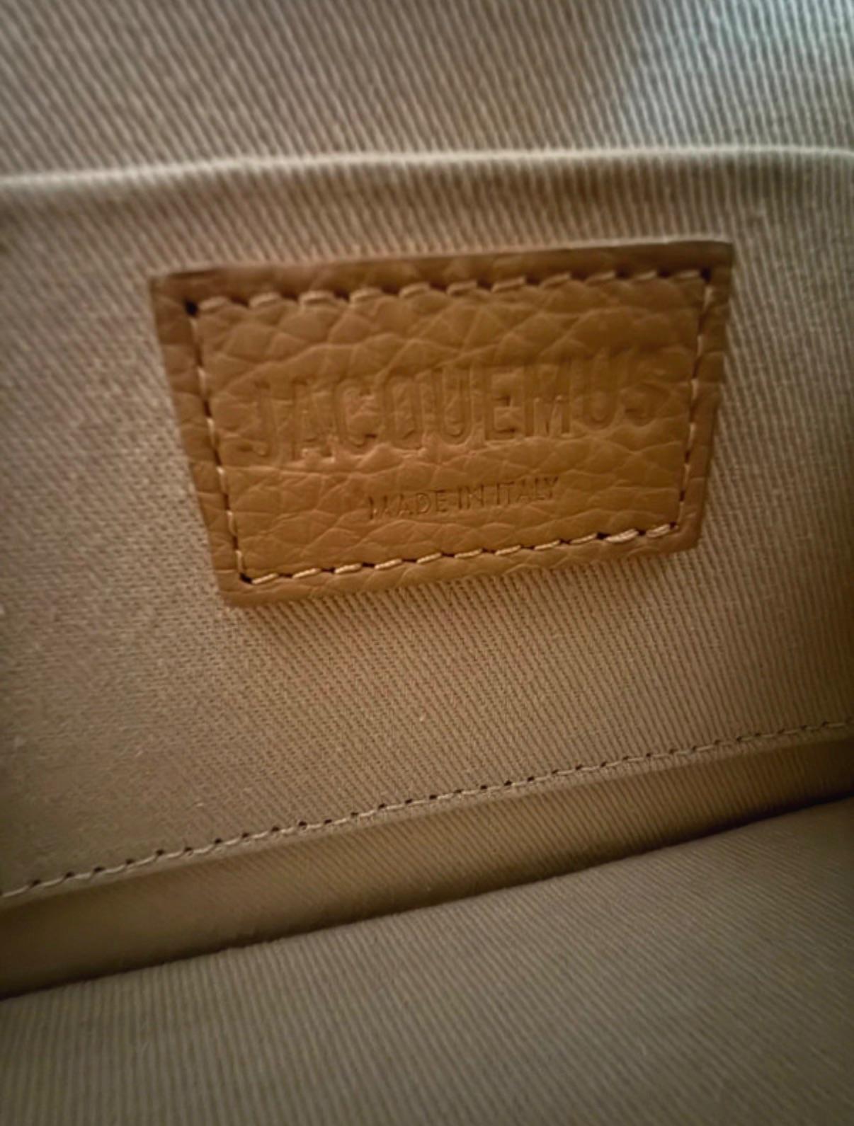Jacquemus Medium Tan Leather Chiquito