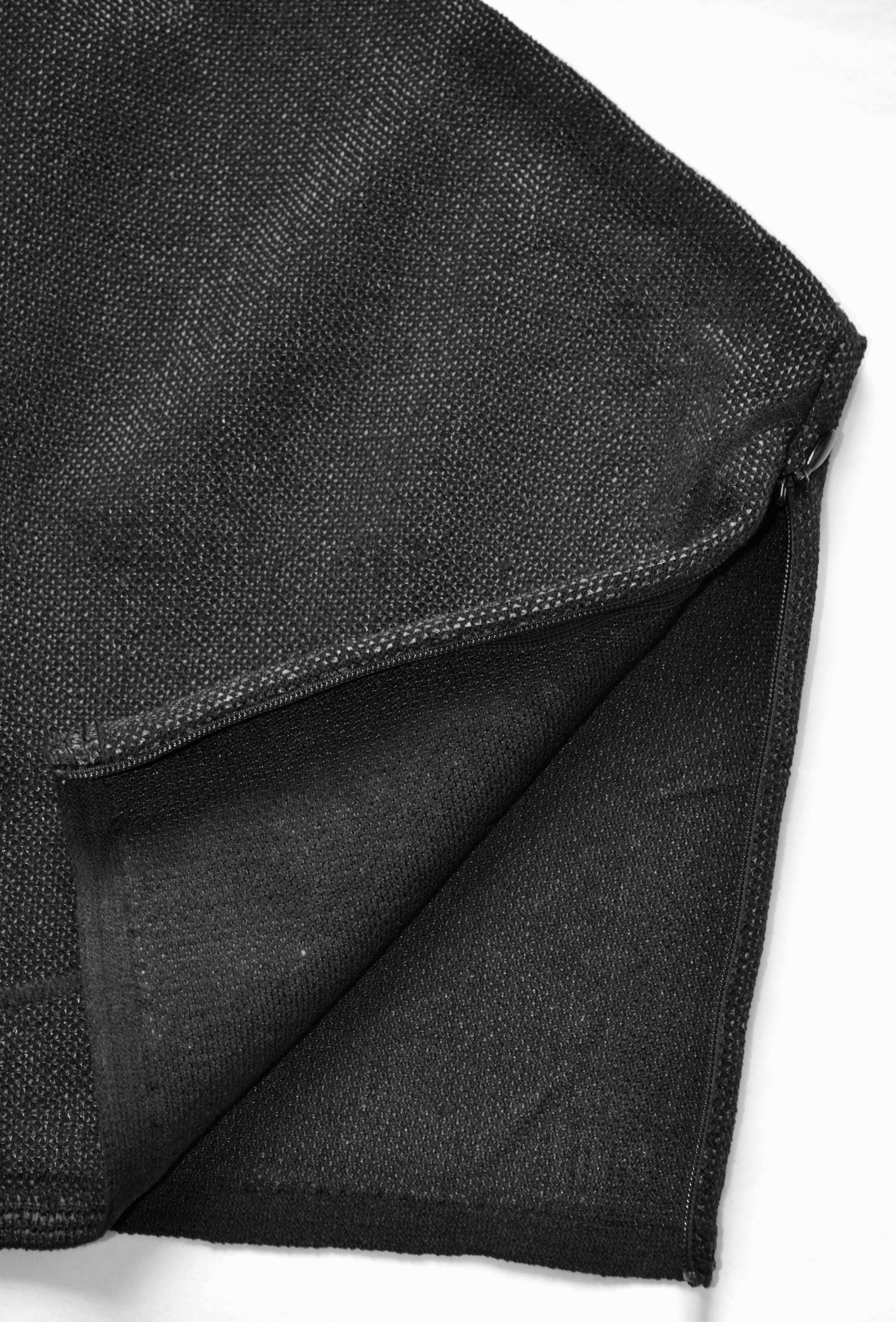 Black Halterneck Cropped Top