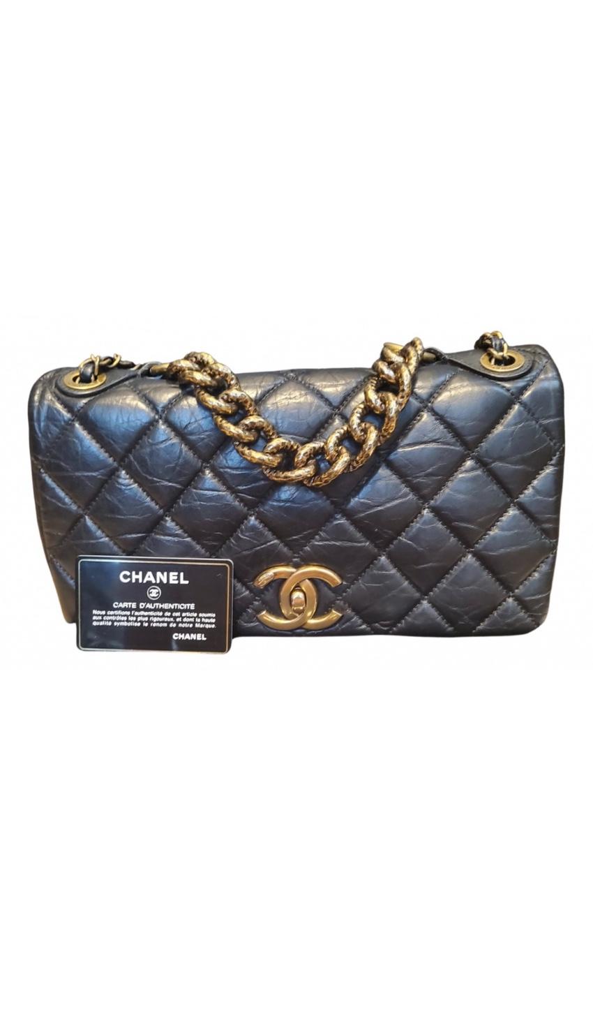 Chanel Black Quilted leather with Chunky Chain