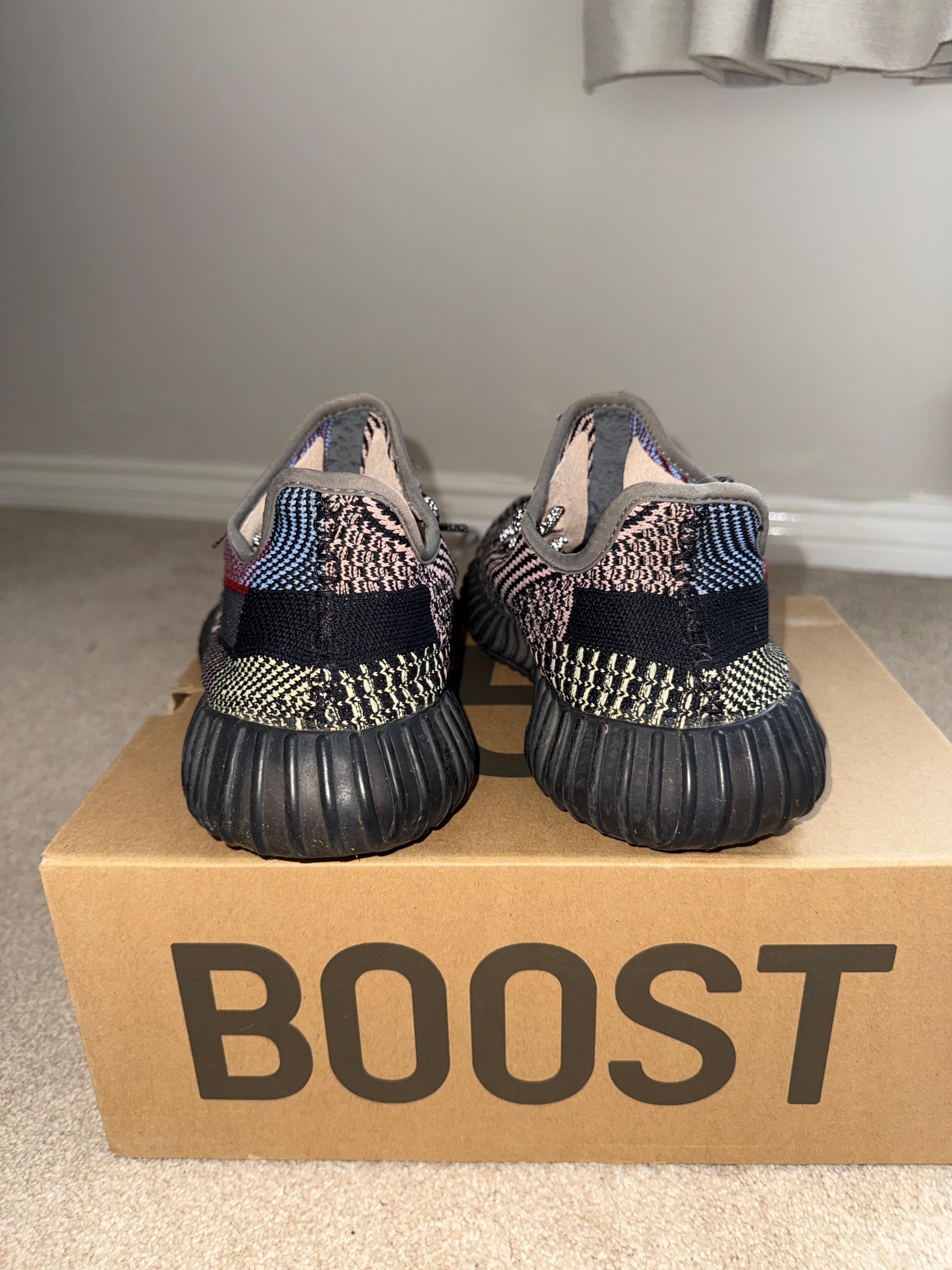 350 V2 Yeezys