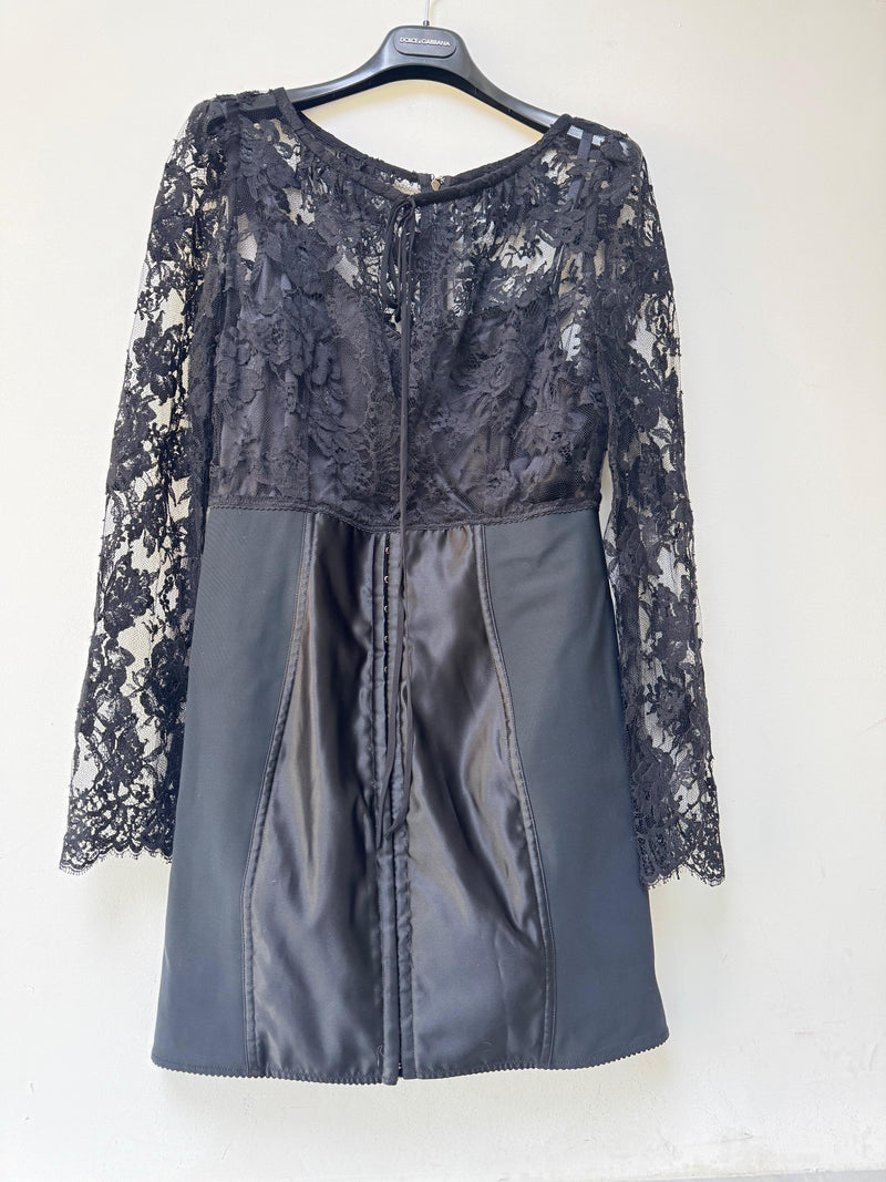 Black Lace Bodycon Mini Dress