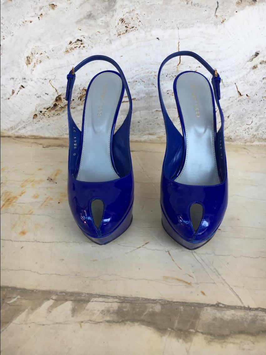 Sergio Rossi Blue Patent Peep-Toe Slingback Pumps