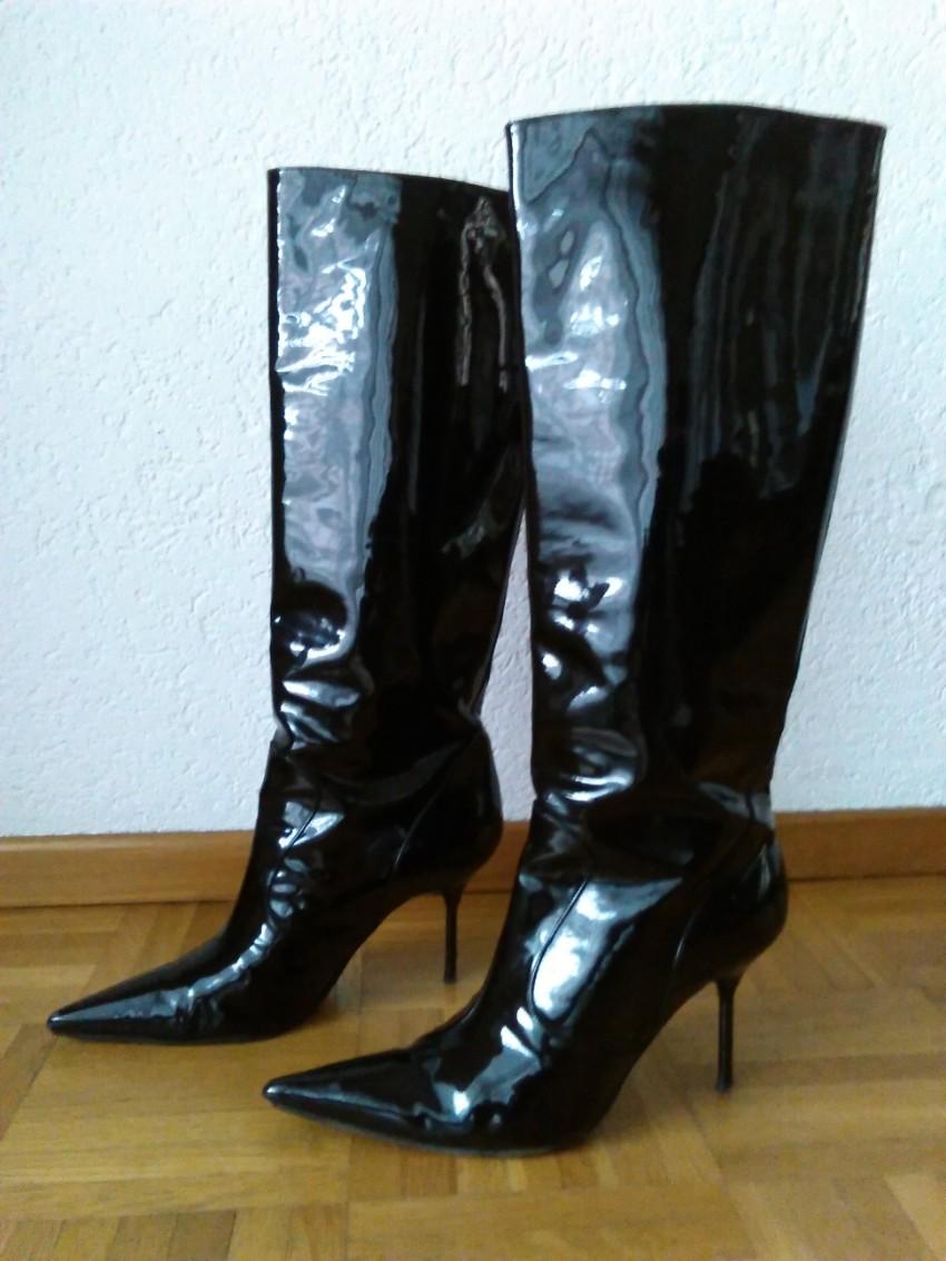Dolce & Gabbana black patent pointed knee boots