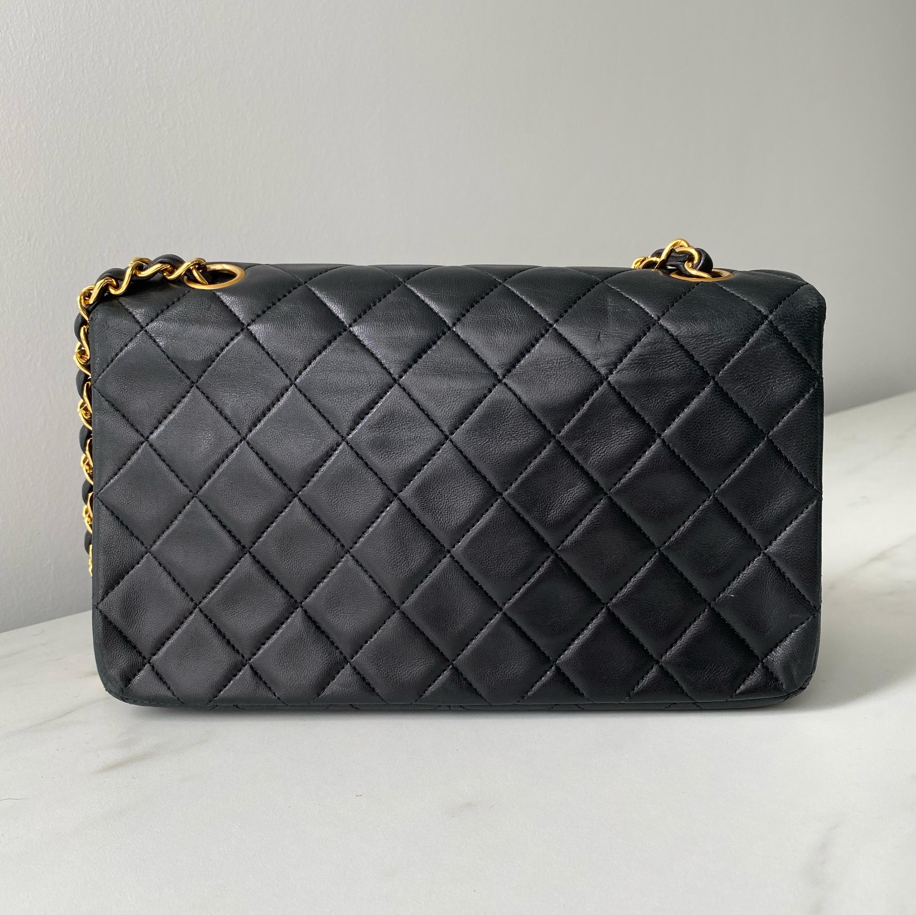 Vintage Black Leather Quilted Single Flap Bag
