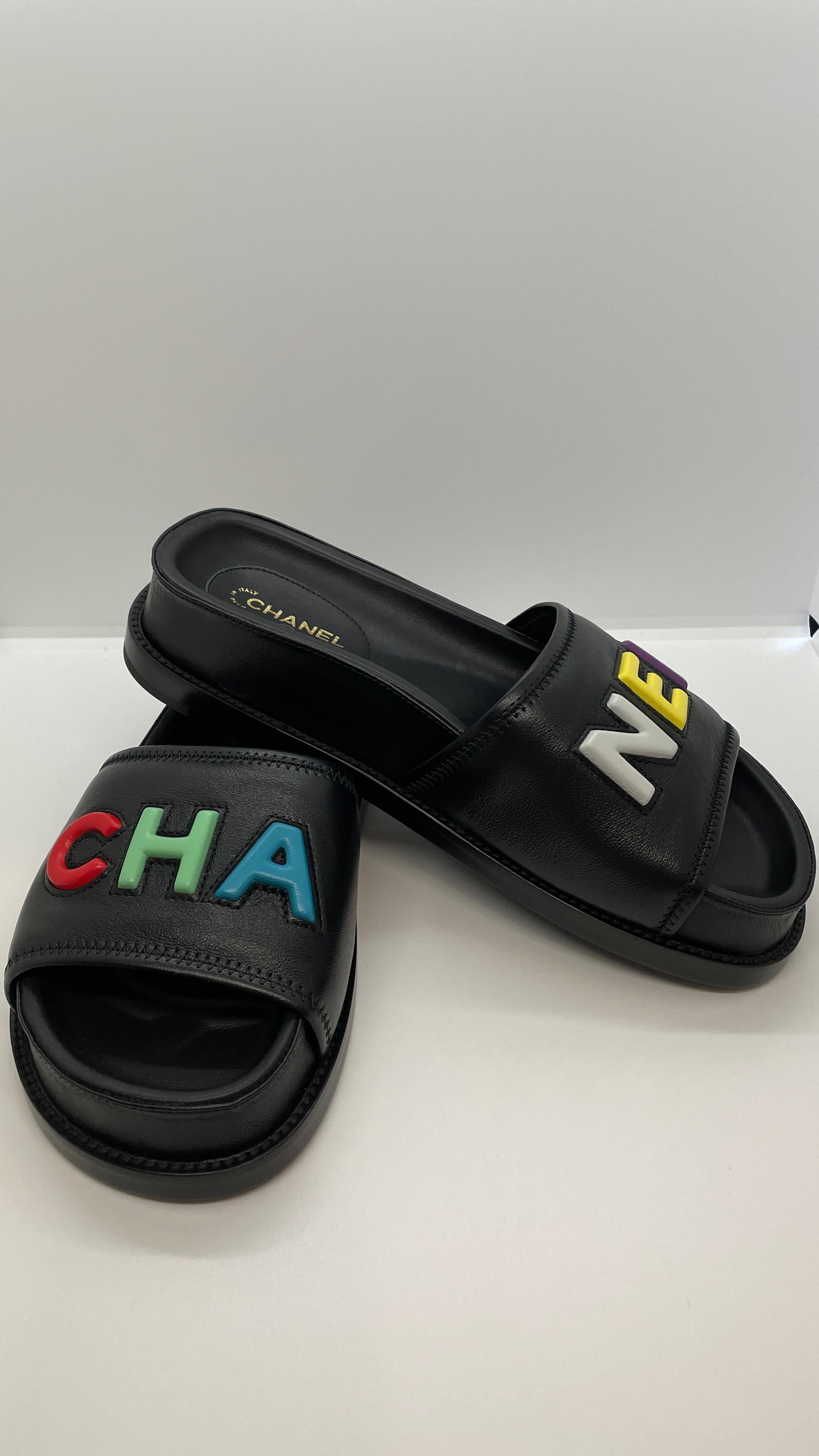Multicoloured Logo Black Leather Slide Sandals