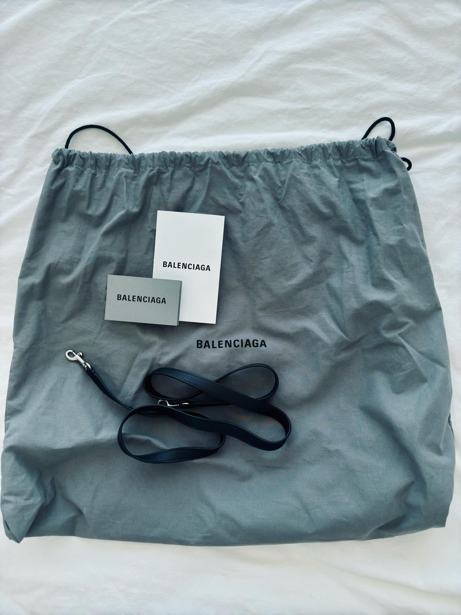 Balenciaga Black Medium Rodeo Bag