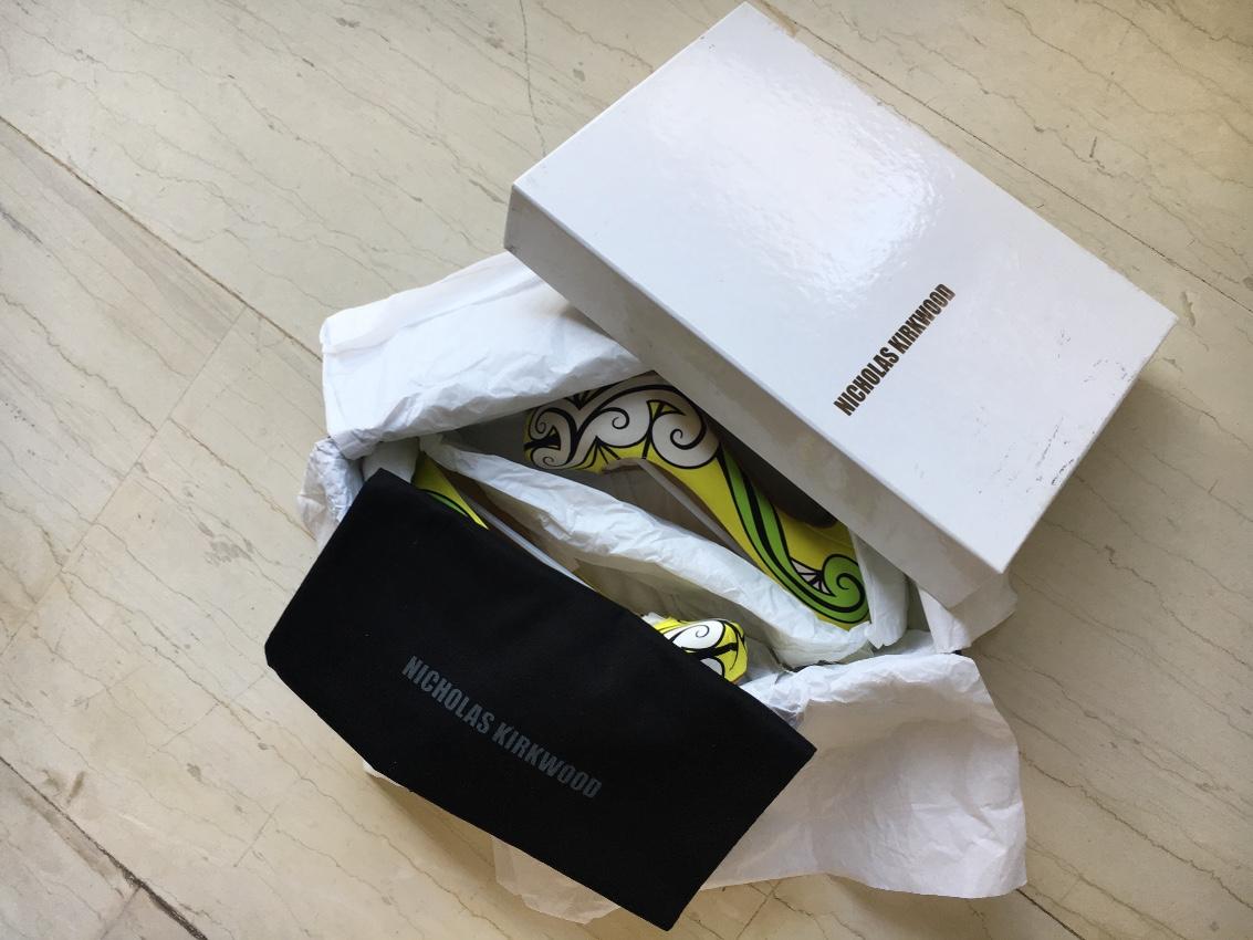 Nicholas Kirkwood satin yellow printed pumps