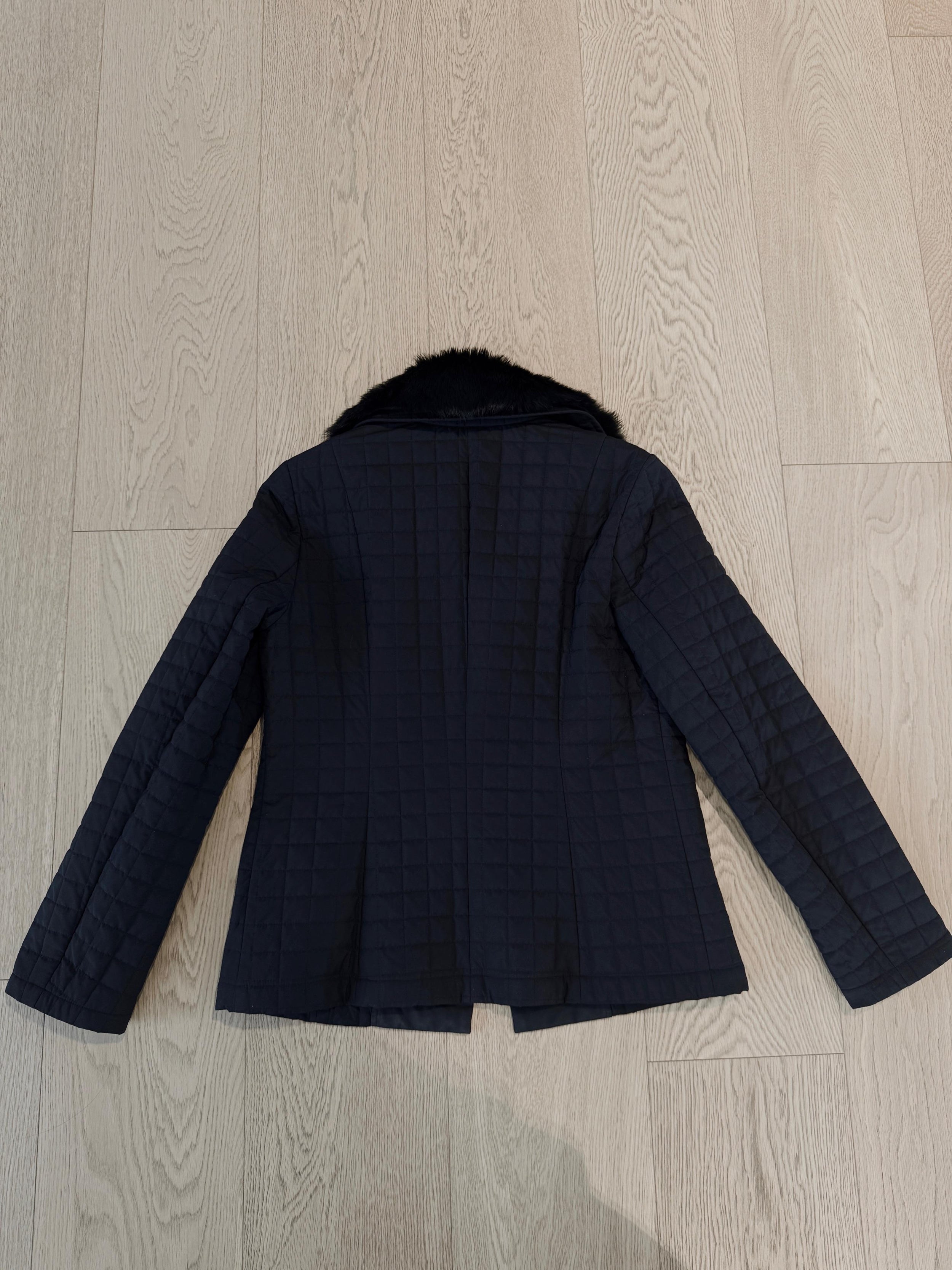 Burberry Black Quilted Jacket With Detachable Fur Collar