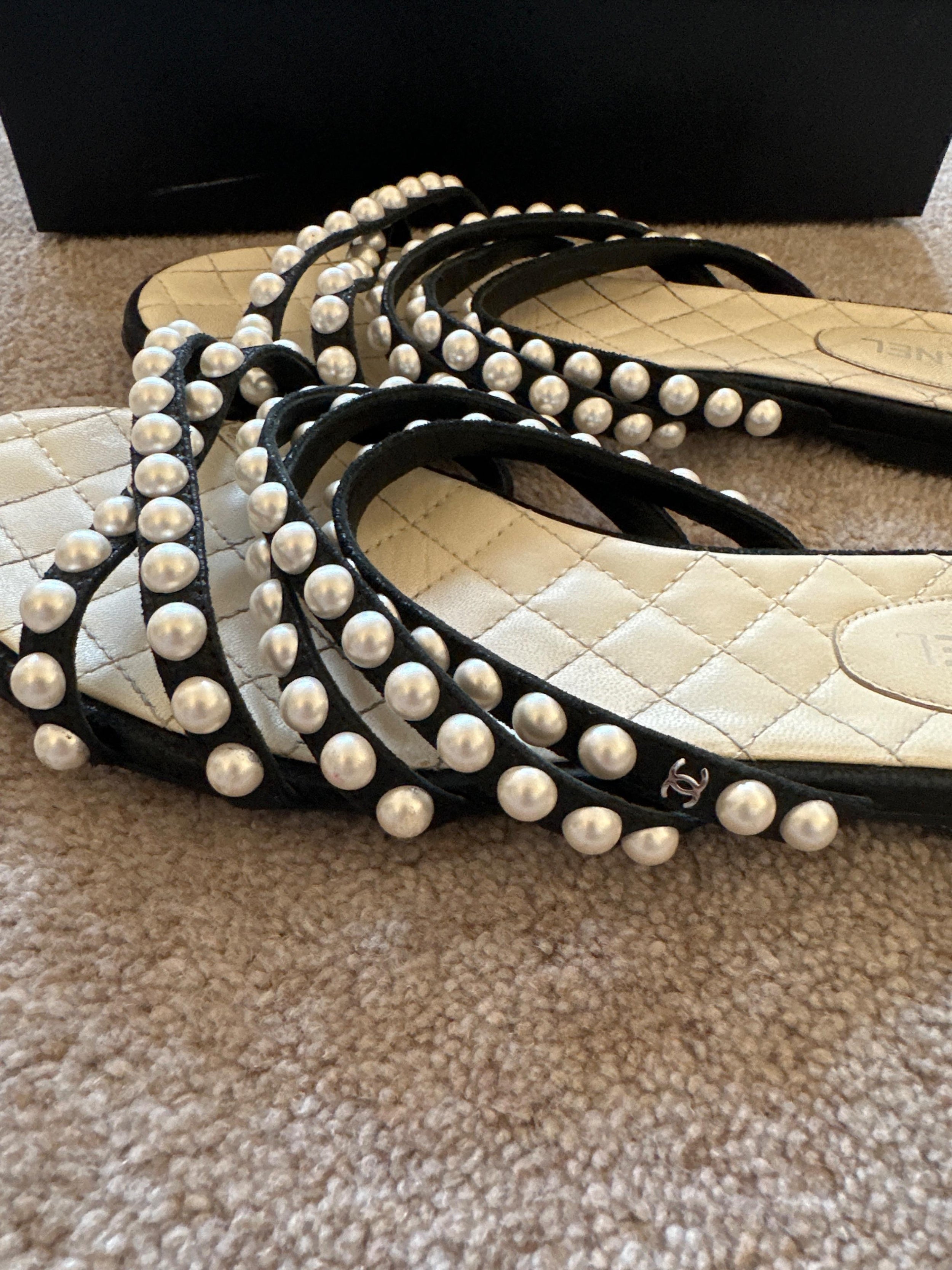 Pearl Beaded Flat Slides